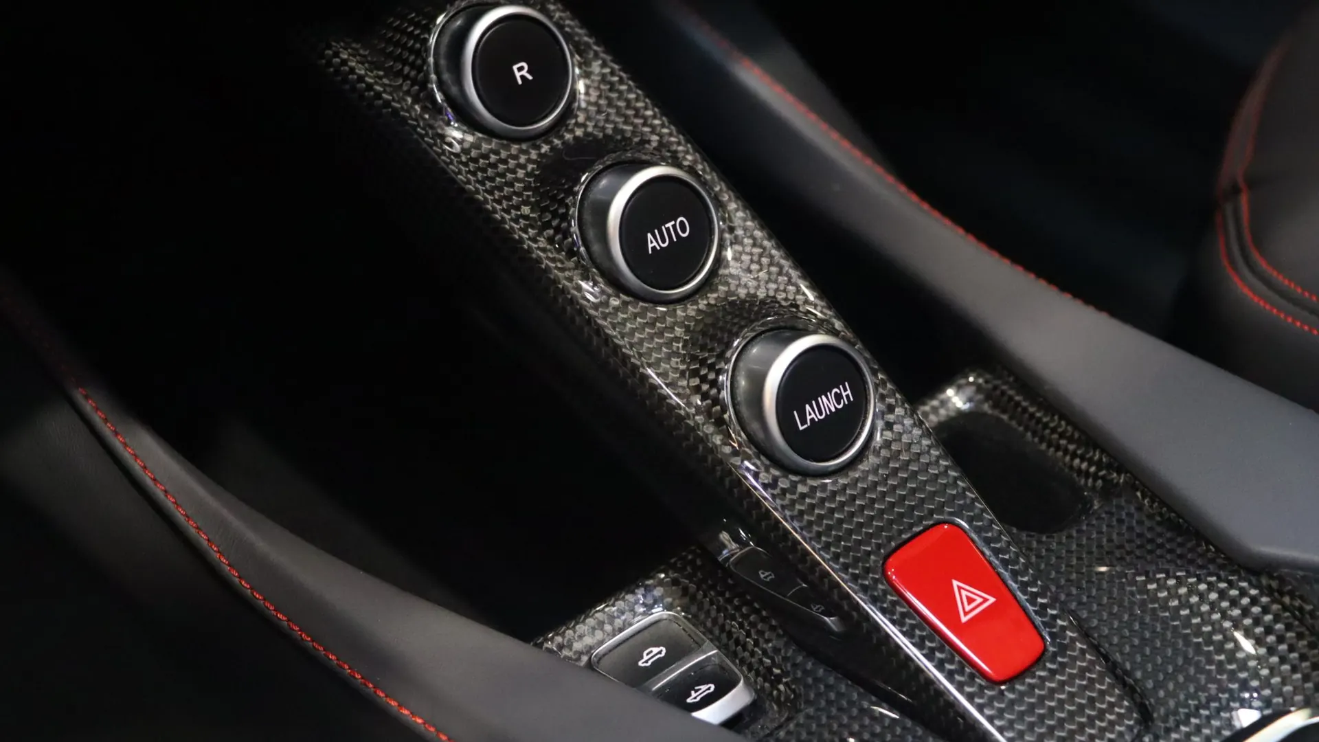 Ferrari Portofino — photo 31