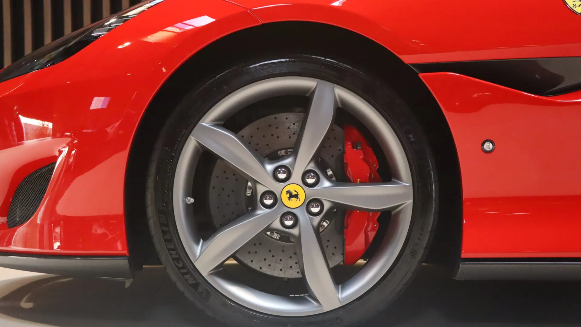 Ferrari Portofino — photo 48