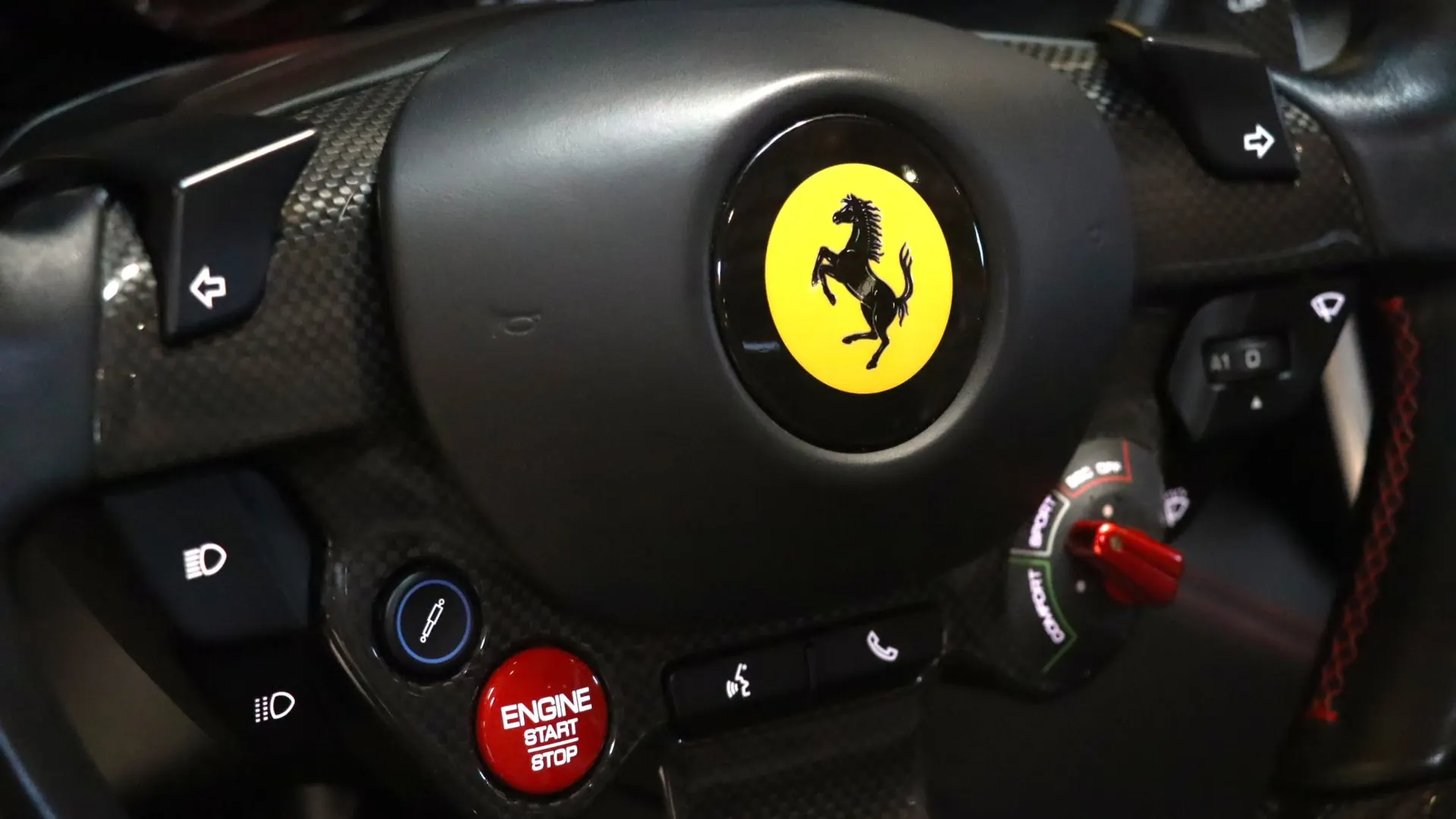 Ferrari Portofino — photo 24