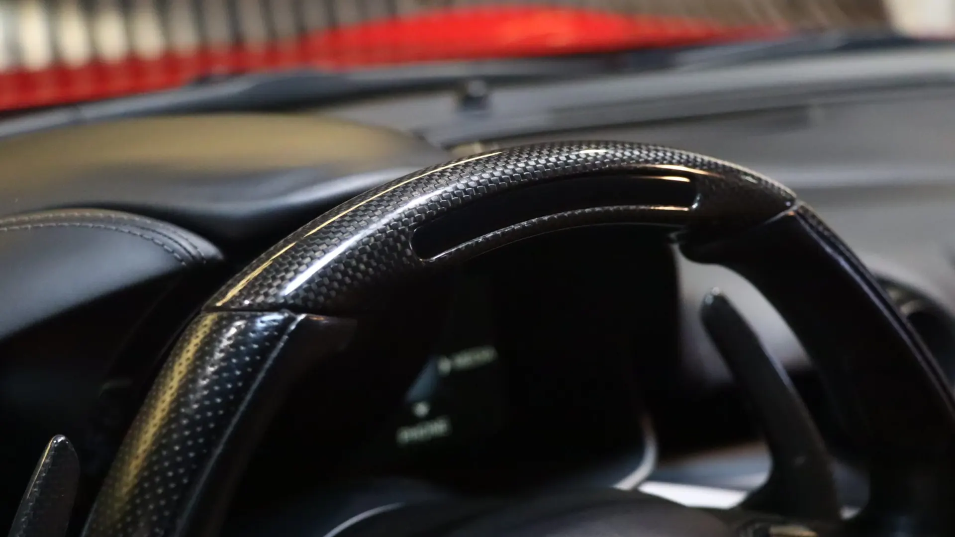 Ferrari F12 — photo 22