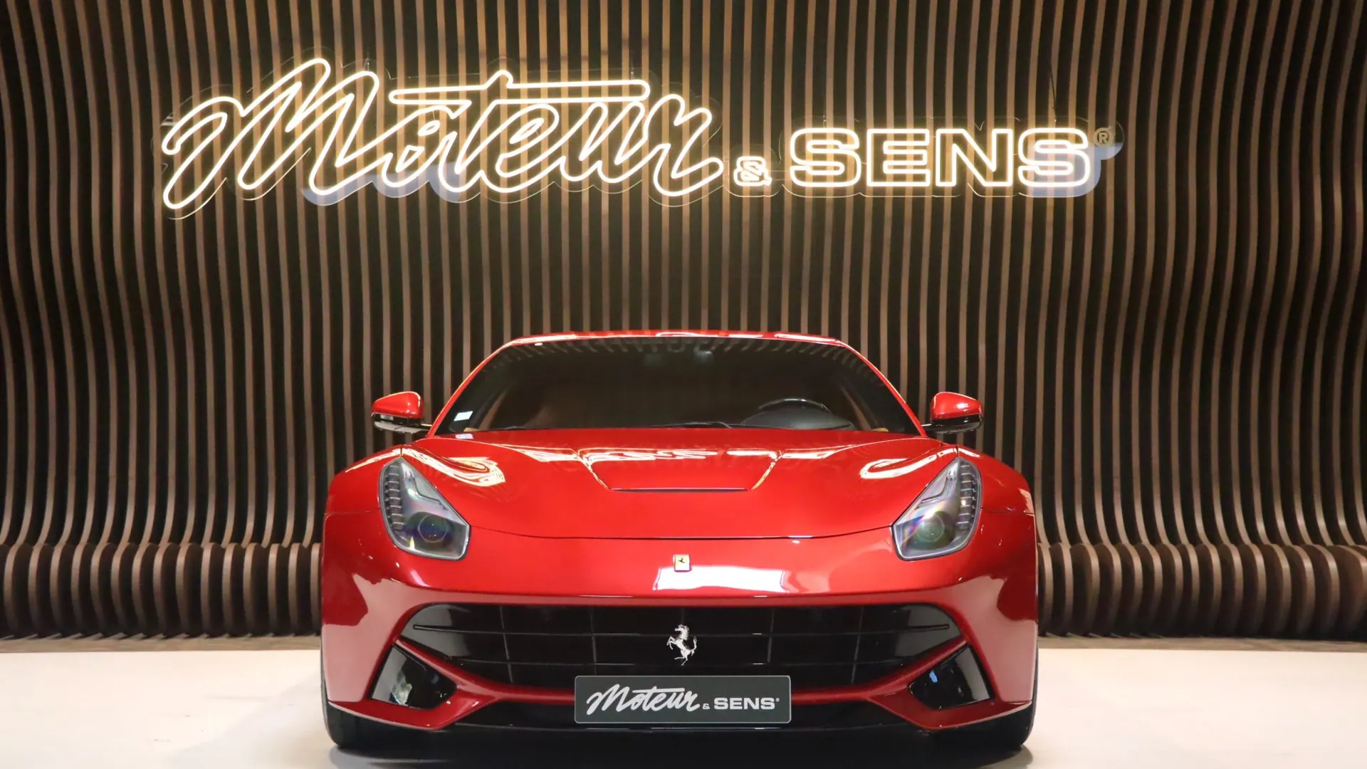 Ferrari F12 — photo 3