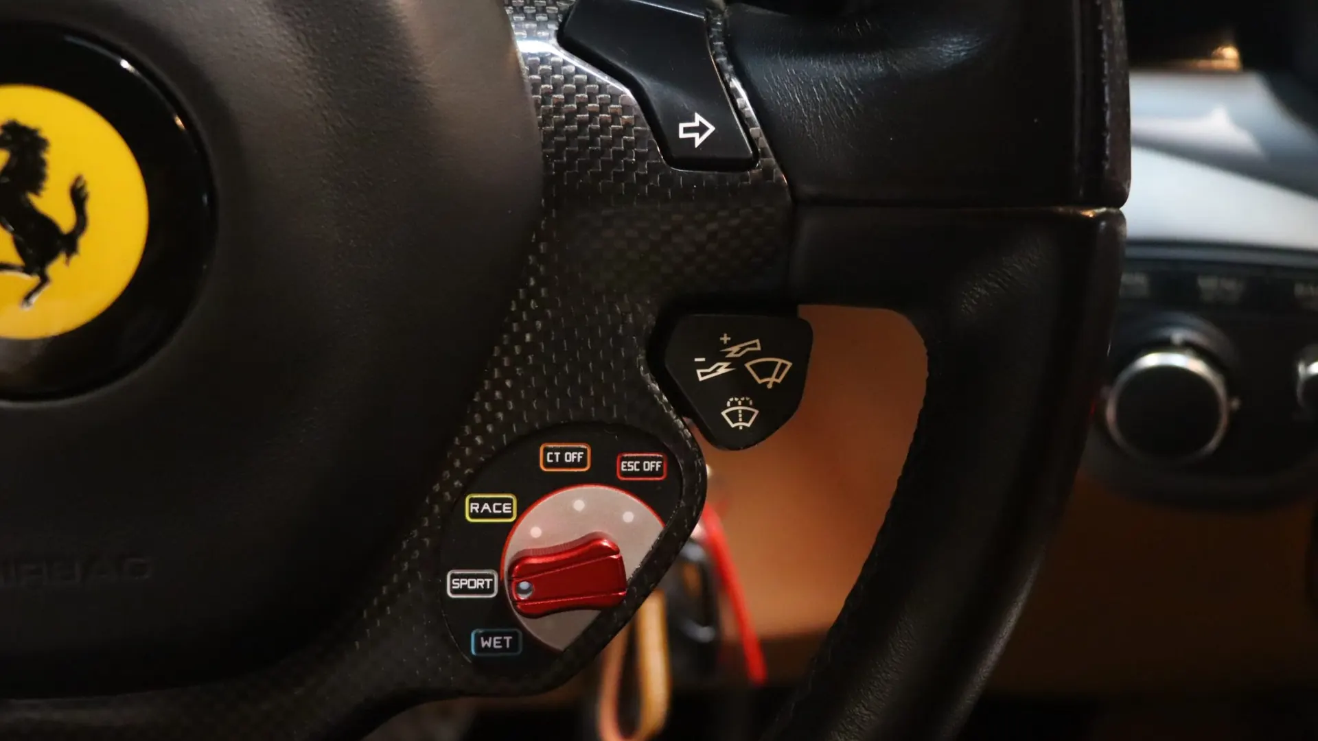 Ferrari F12 — photo 18