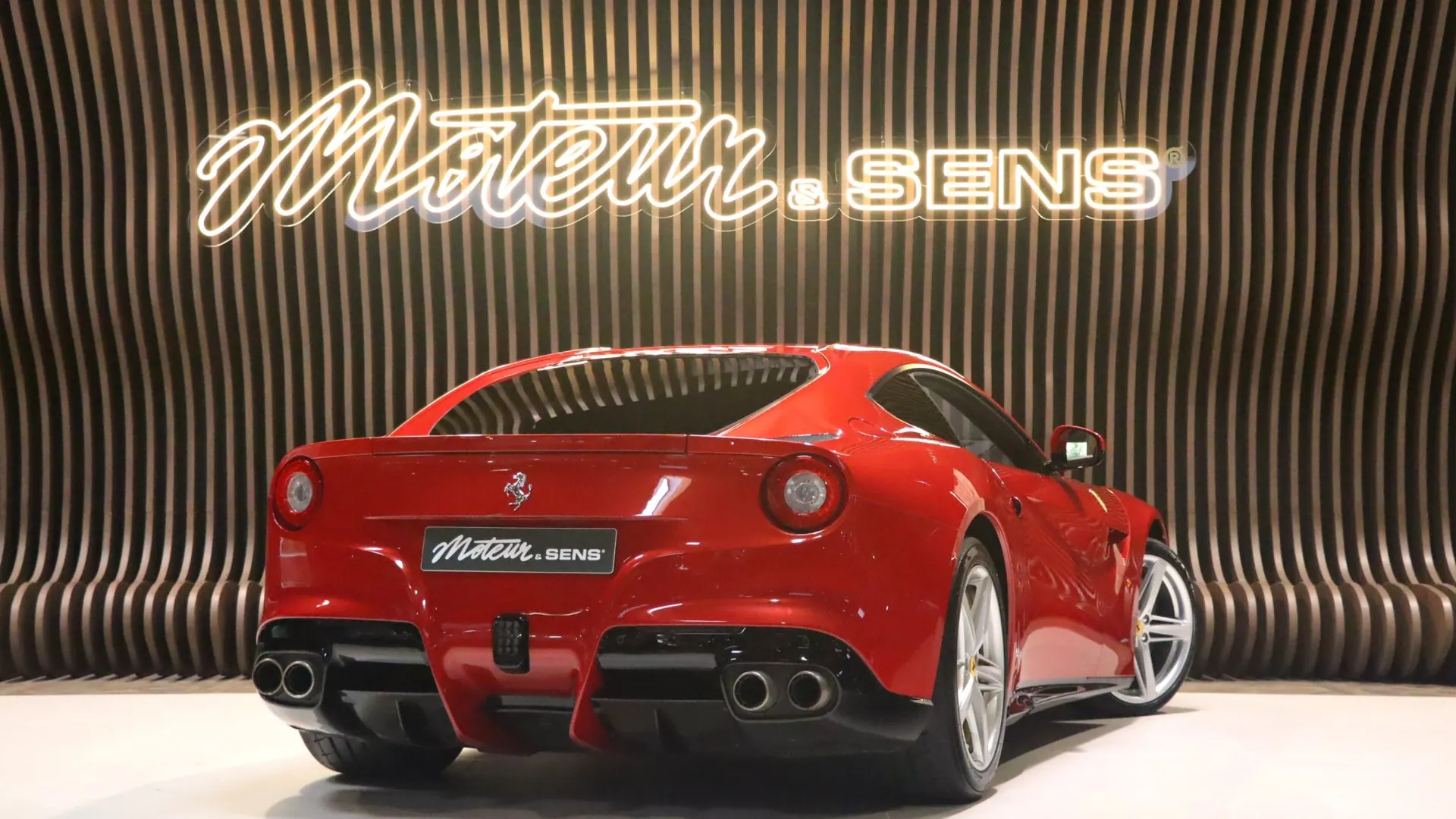 Ferrari F12 — photo 2