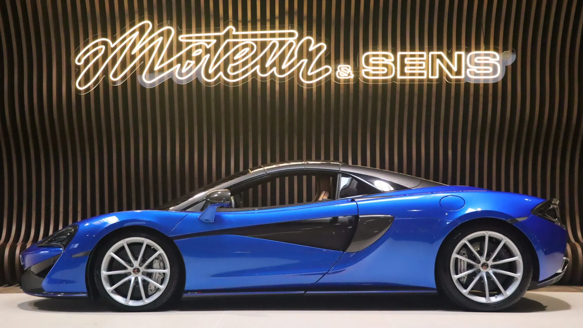 McLaren 570S — photo 6