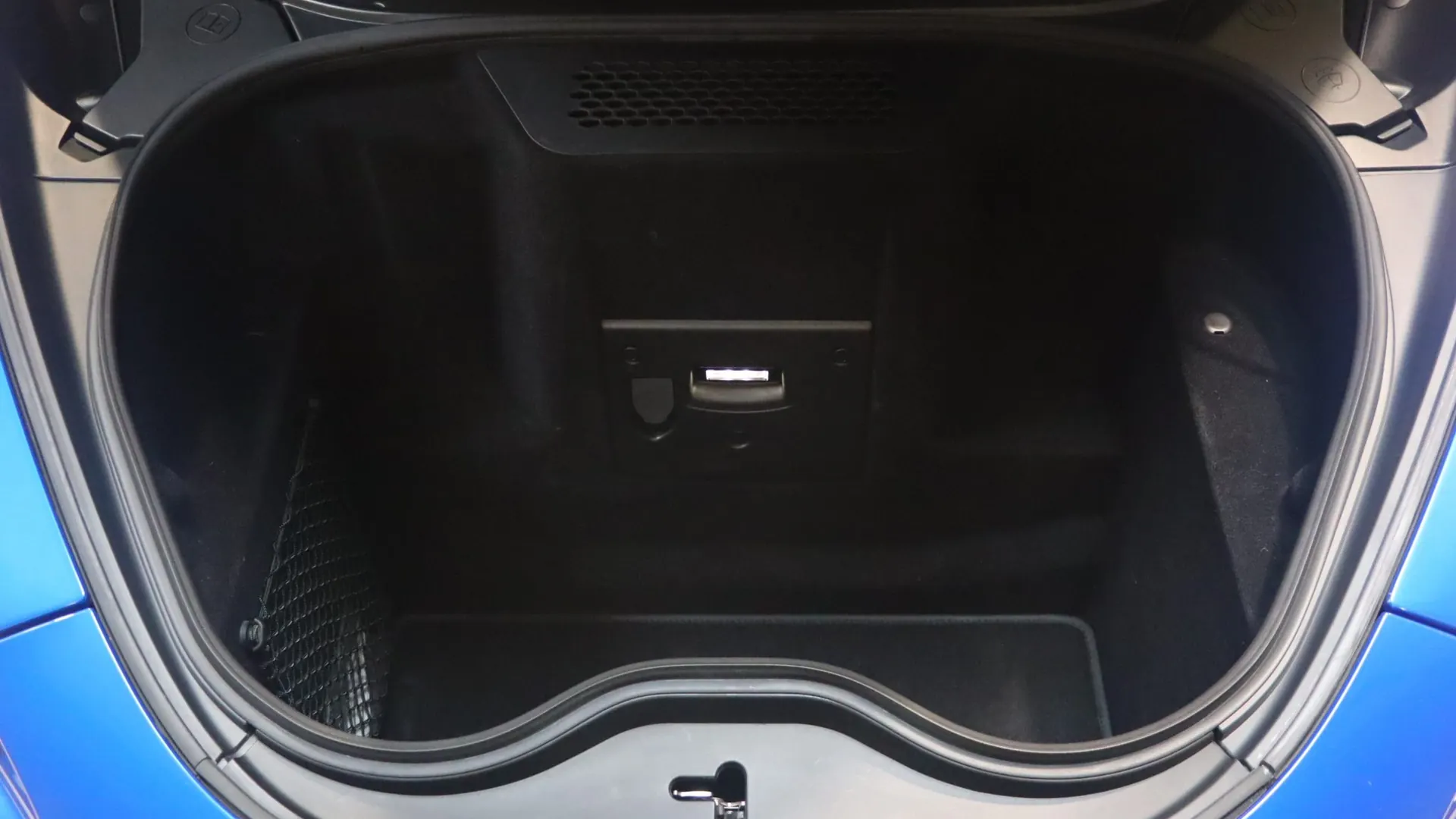 McLaren 570S — photo 36