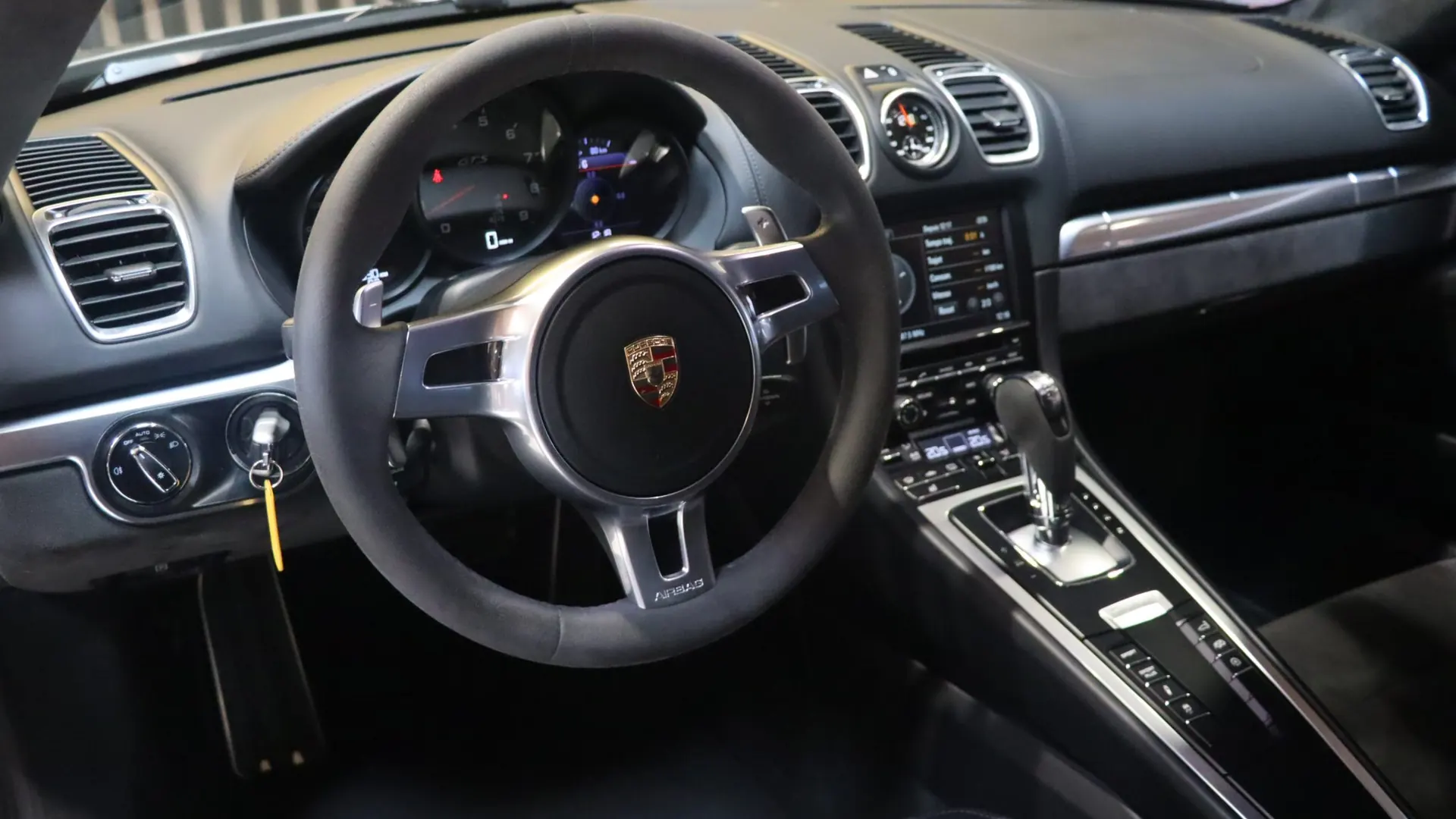 Porsche Cayman — photo 15