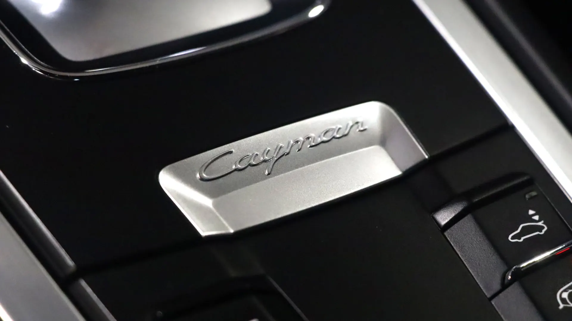 Porsche Cayman — photo 29