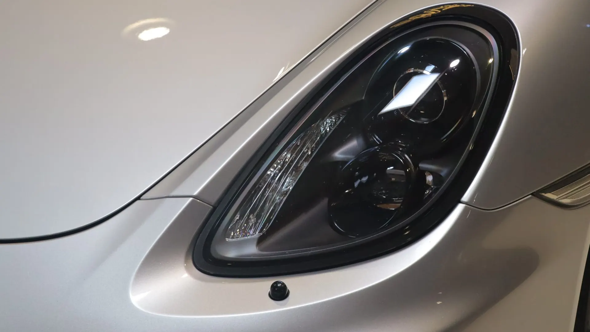 Porsche Cayman — photo 34