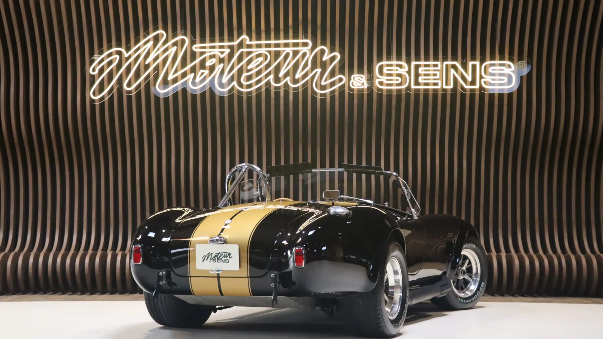 AC COBRA — photo 2