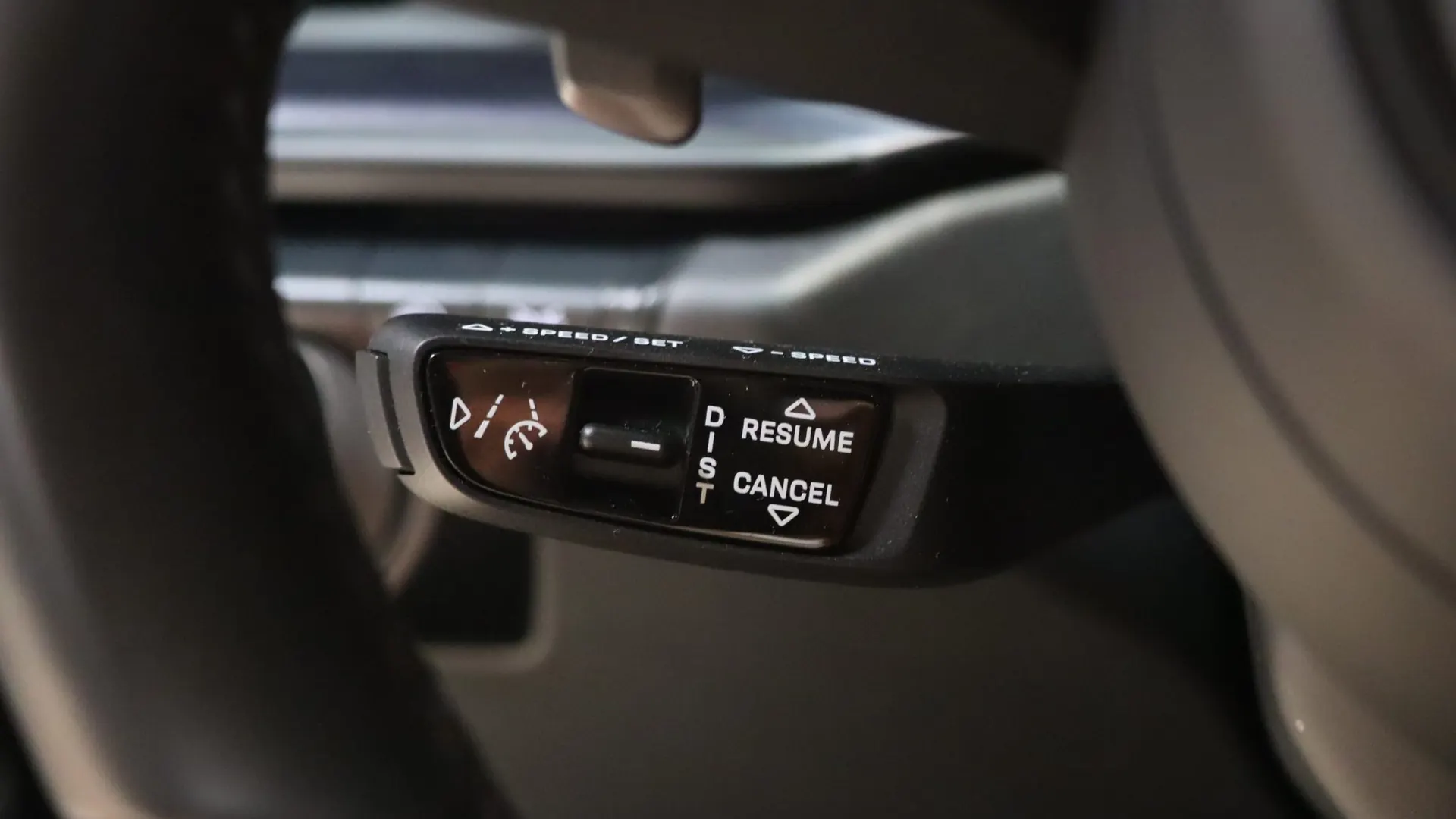 Porsche 911 — photo 18