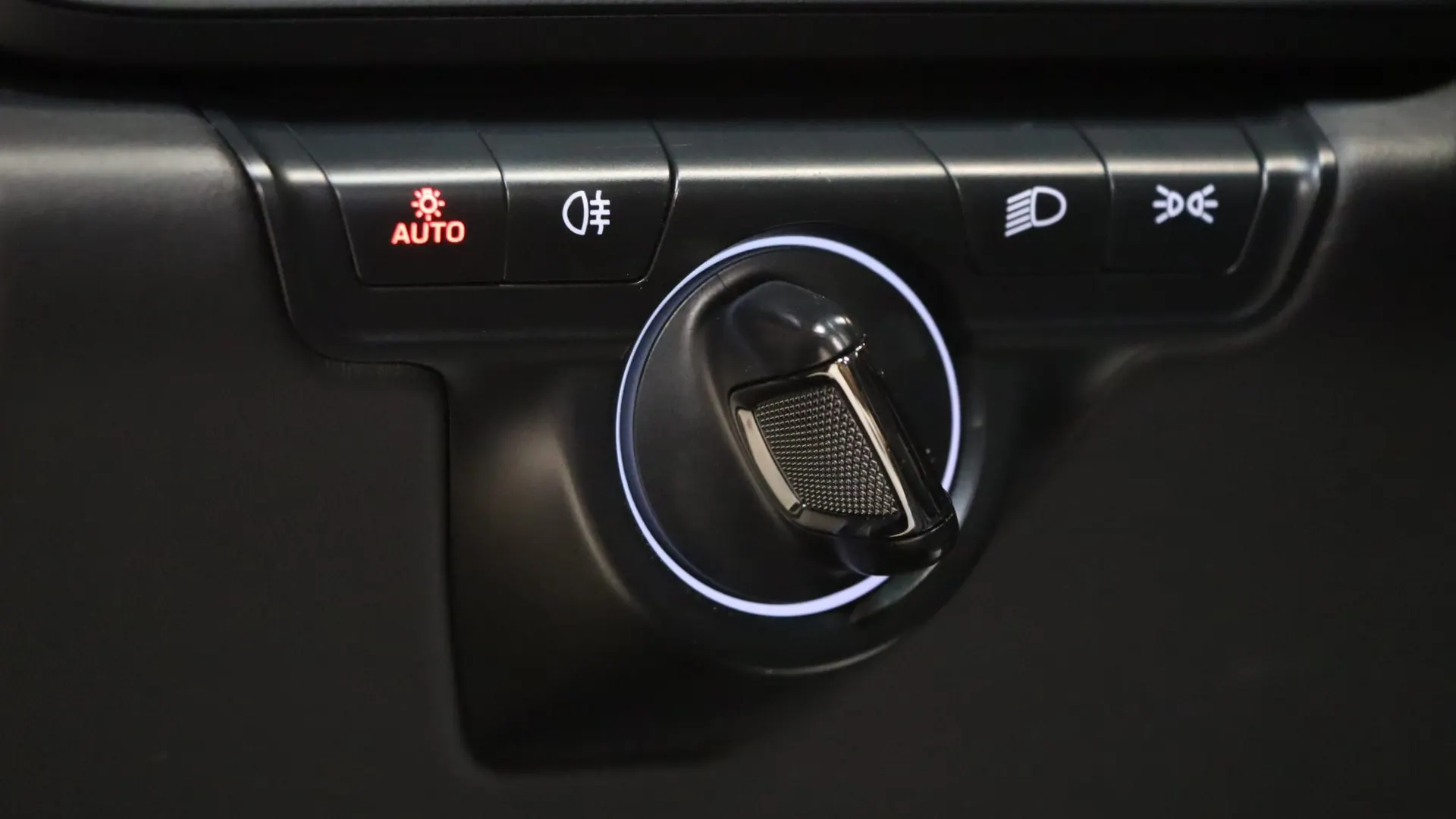 Porsche 911 — photo 17