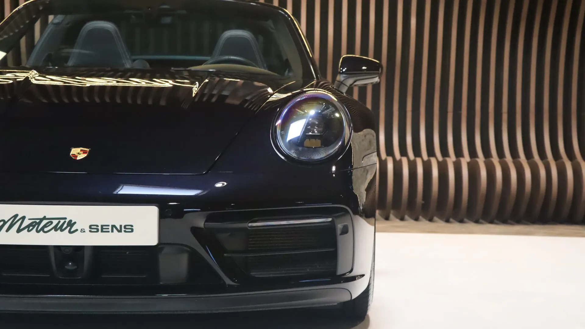 Porsche 911 — photo 42
