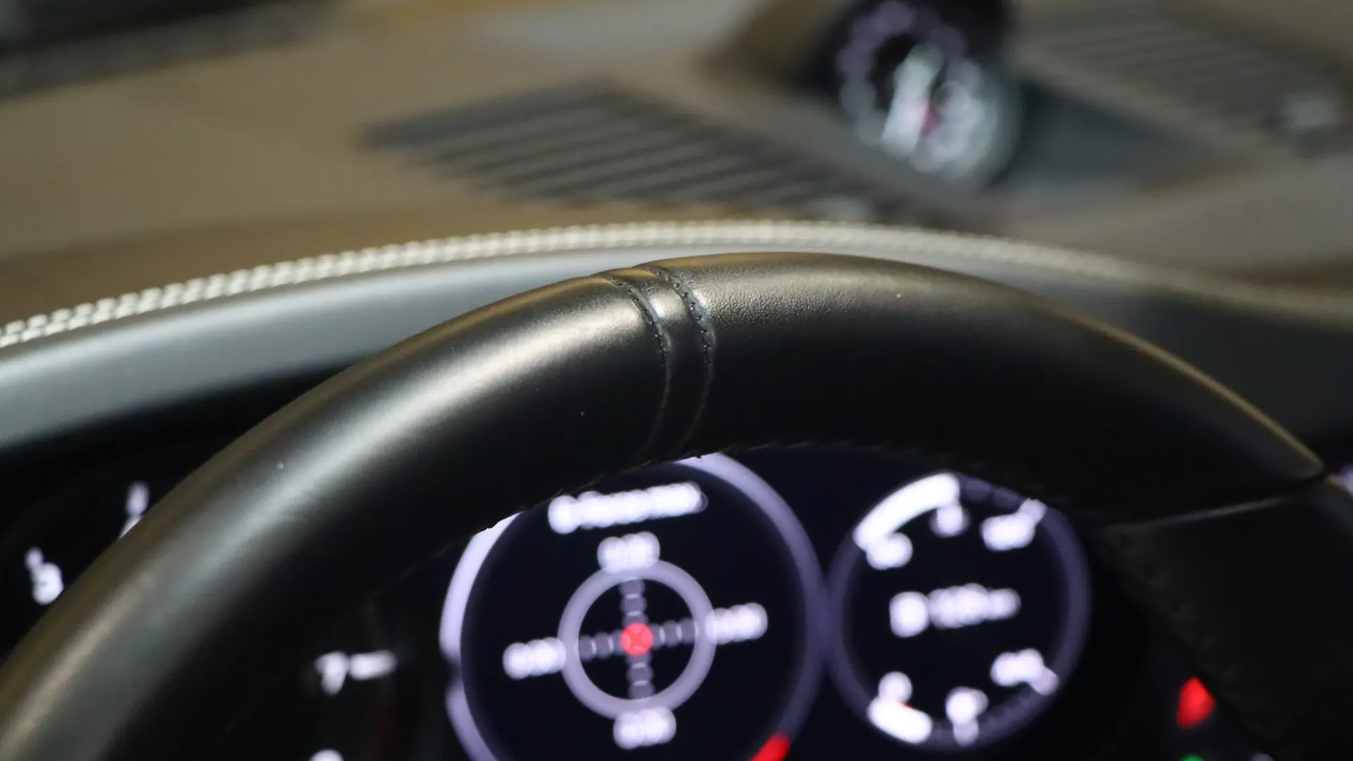 Porsche 911 — photo 24