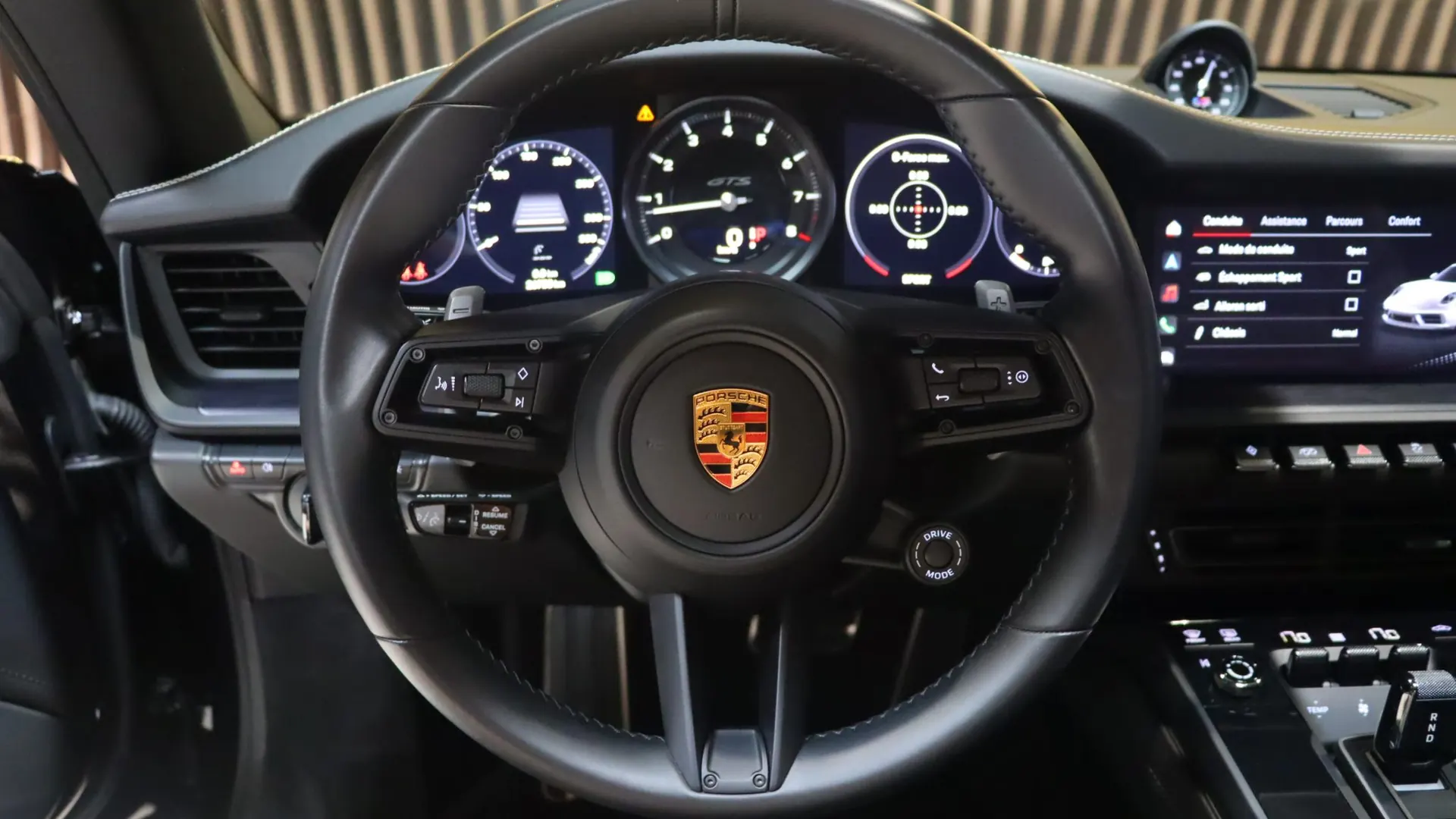 Porsche 911 — photo 10