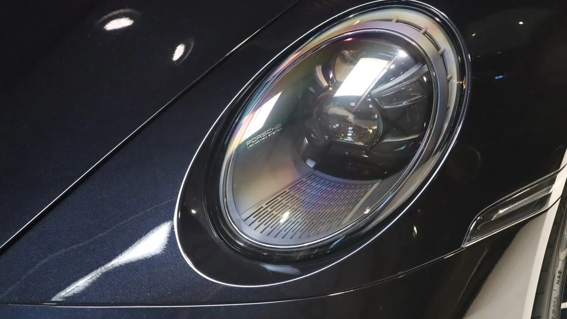 Porsche 911 — photo 43