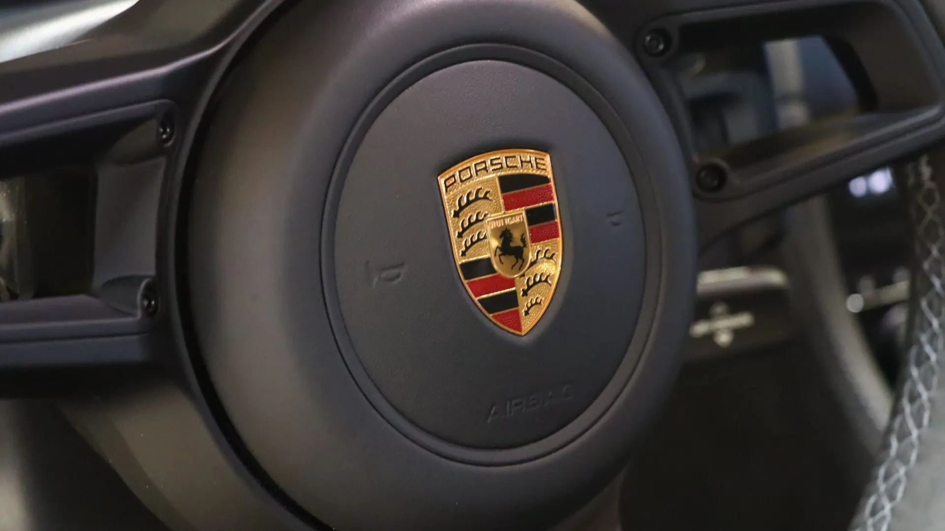 Porsche 718 — photo 22