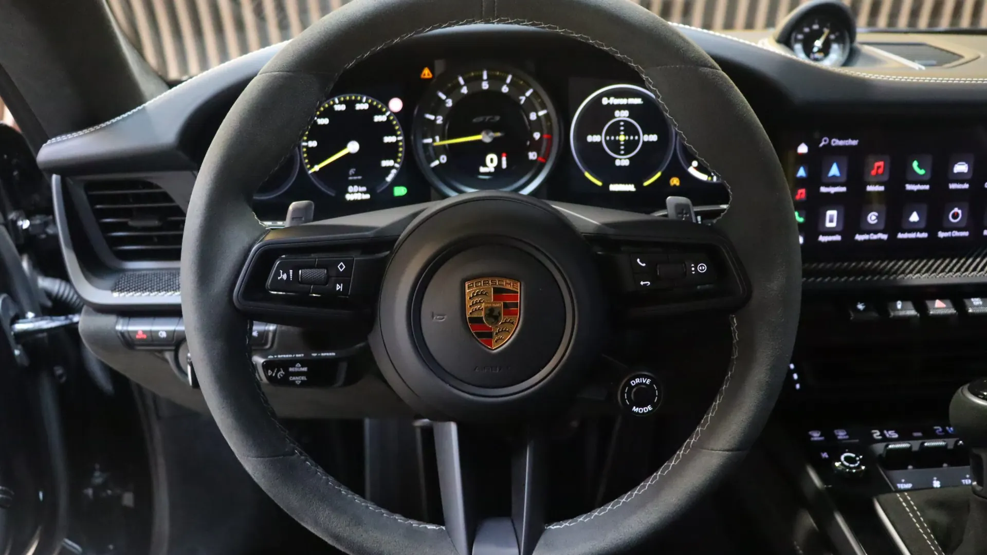 Porsche 911 — photo 9