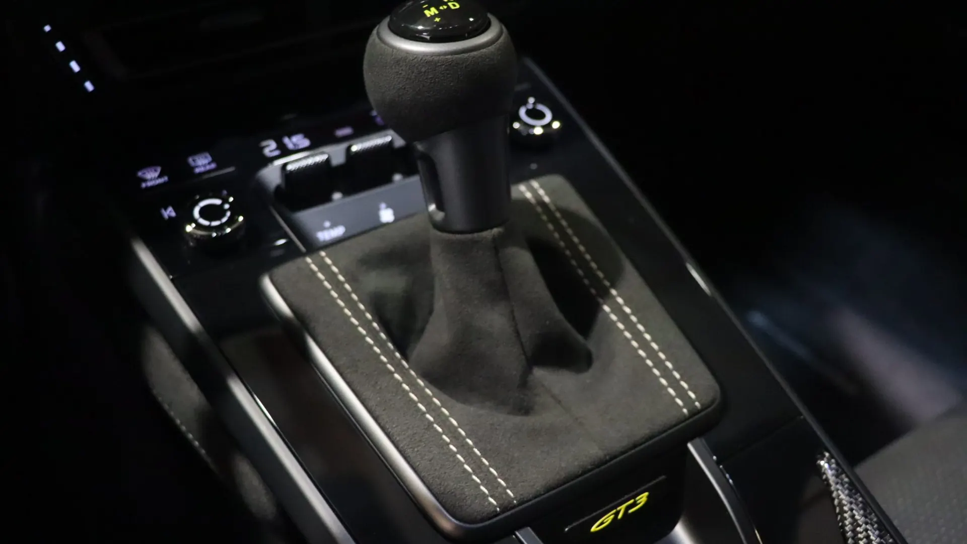 Porsche 911 — photo 32