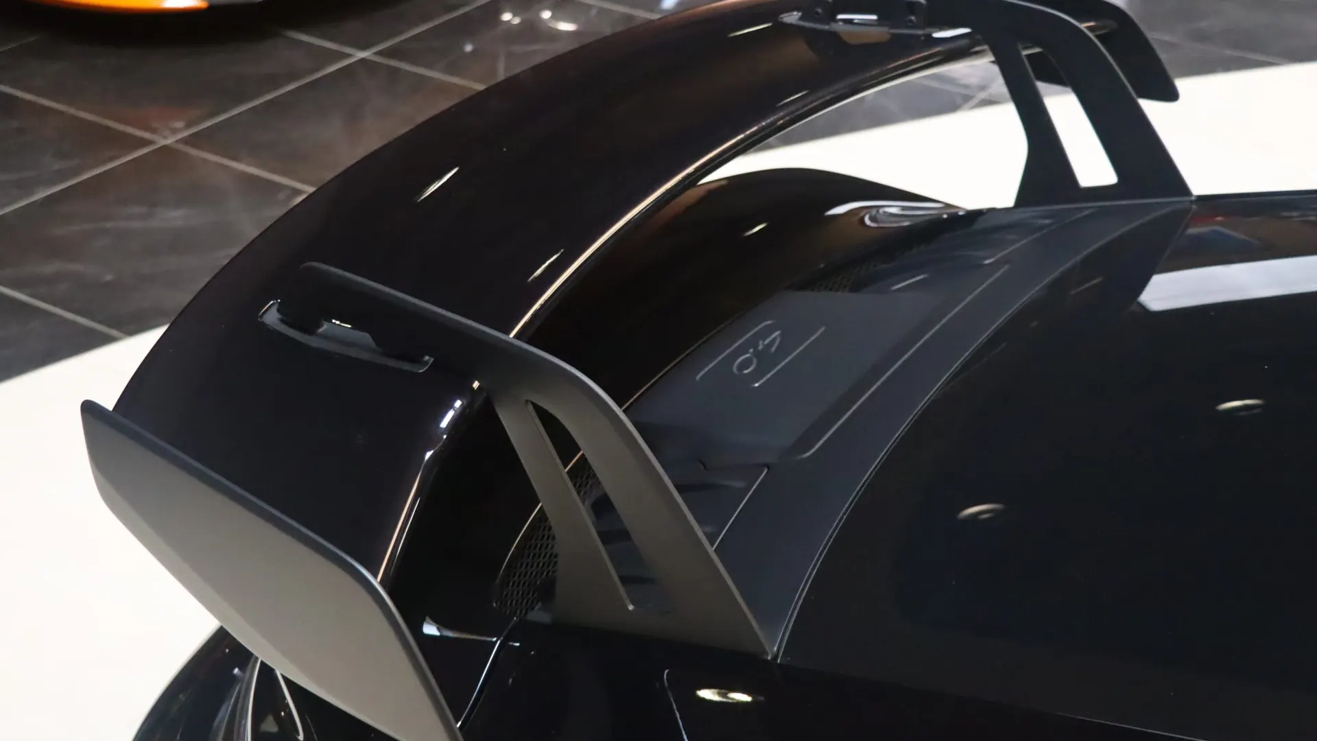 Porsche 911 — photo 49