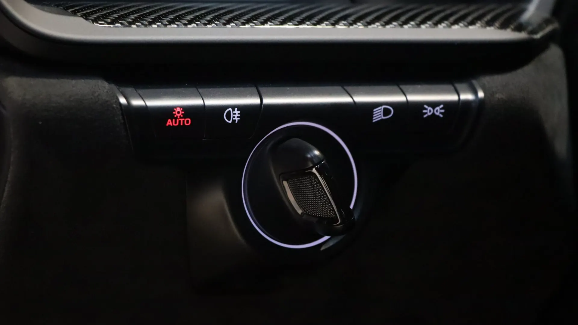 Porsche 911 — photo 18