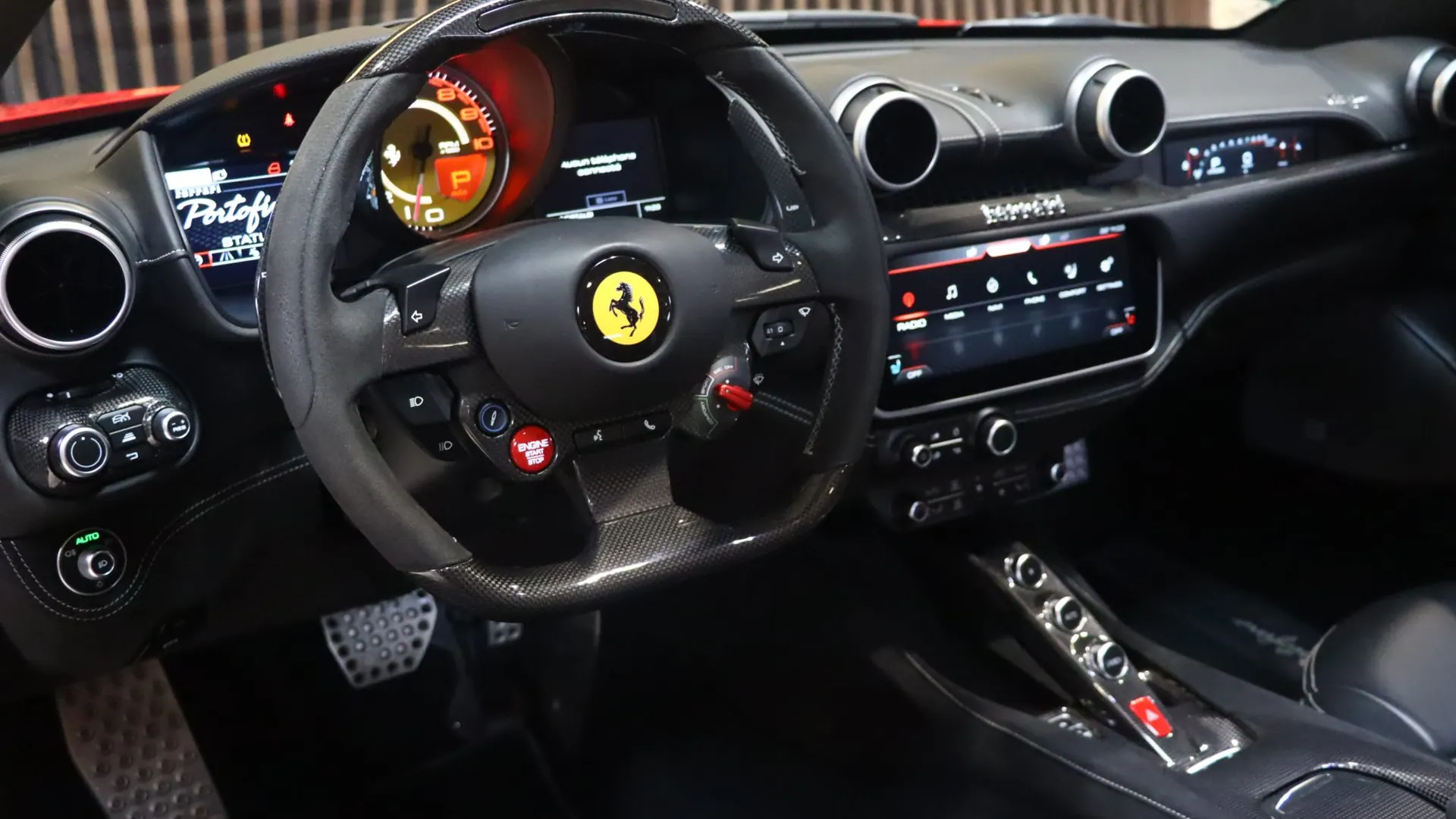 Ferrari Portofino — photo 16