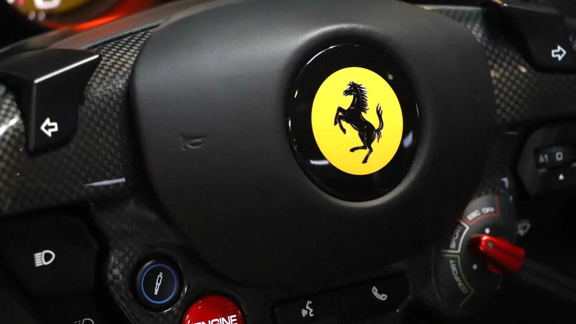 Ferrari Portofino — photo 23