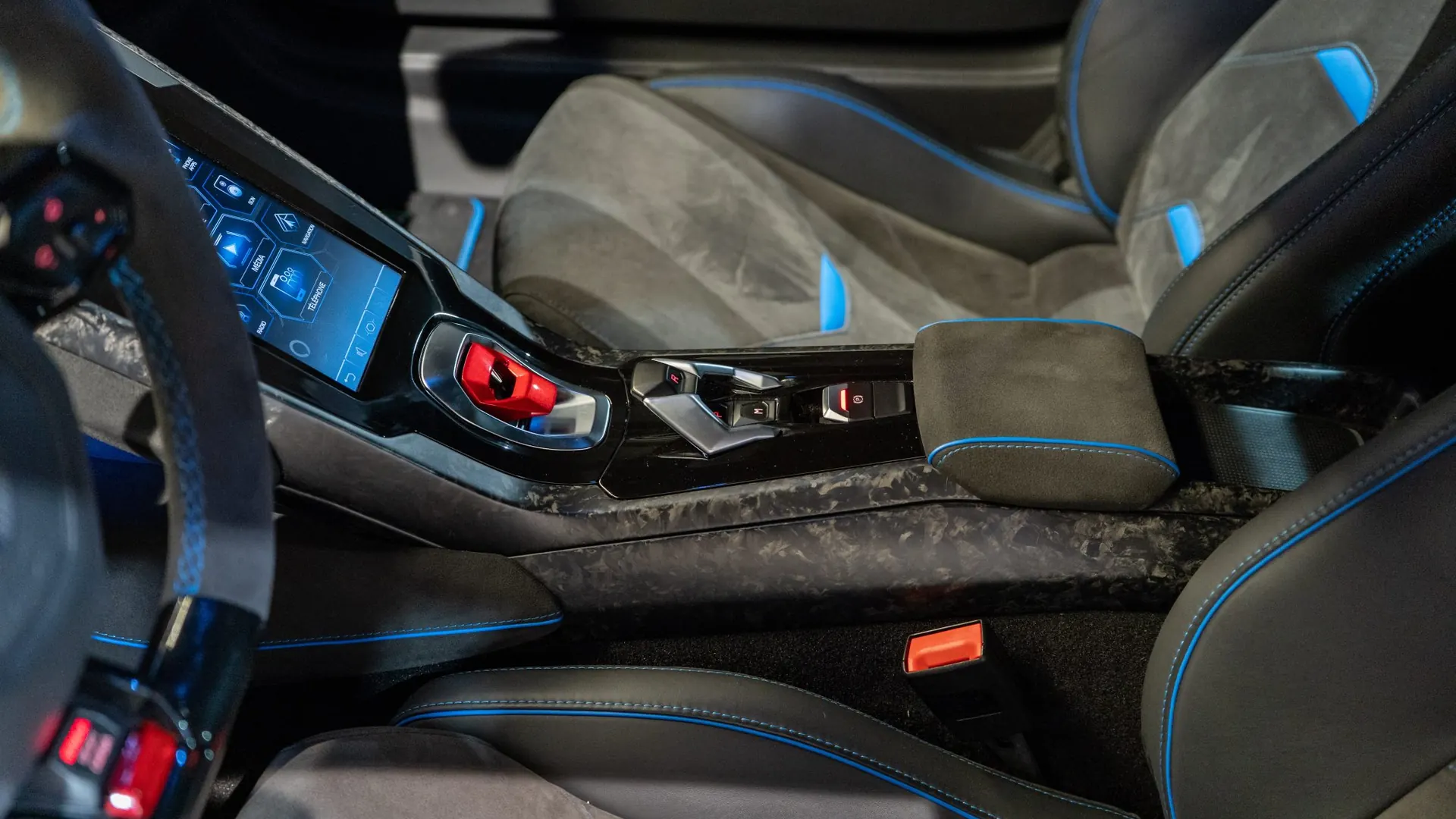 Lamborghini Huracan — photo 28