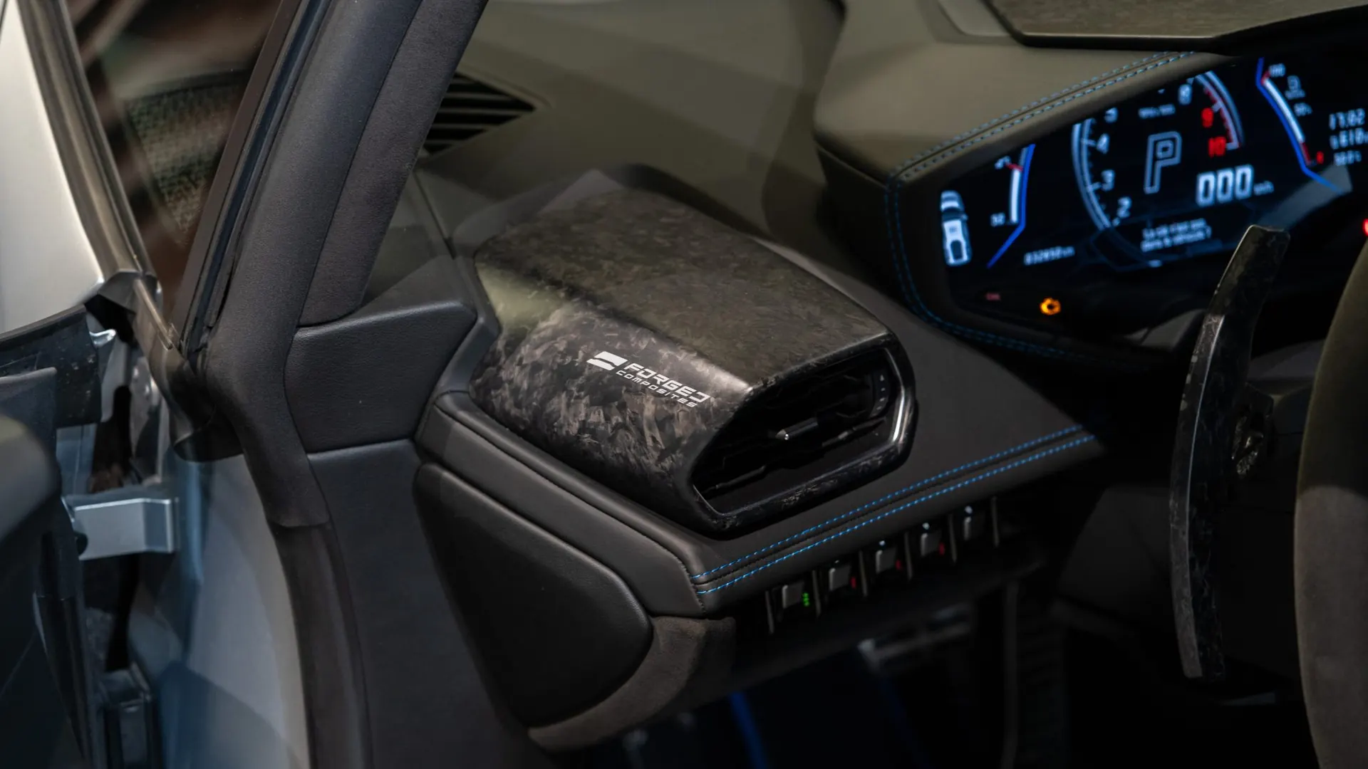 Lamborghini Huracan — photo 15