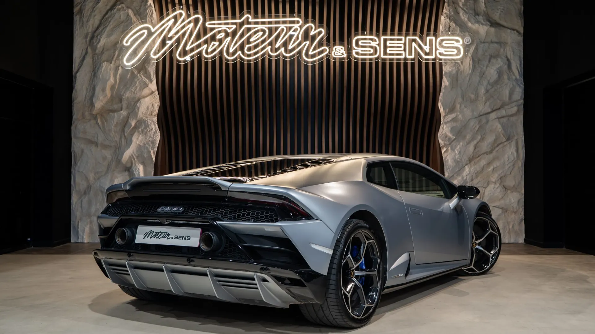 Lamborghini Huracan — photo 2