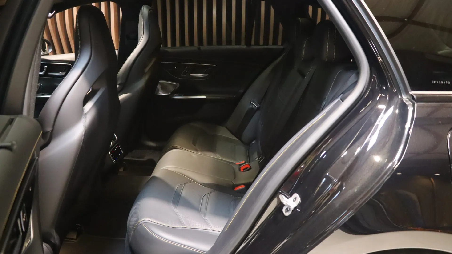 Mercedes-Benz C63S — photo 41