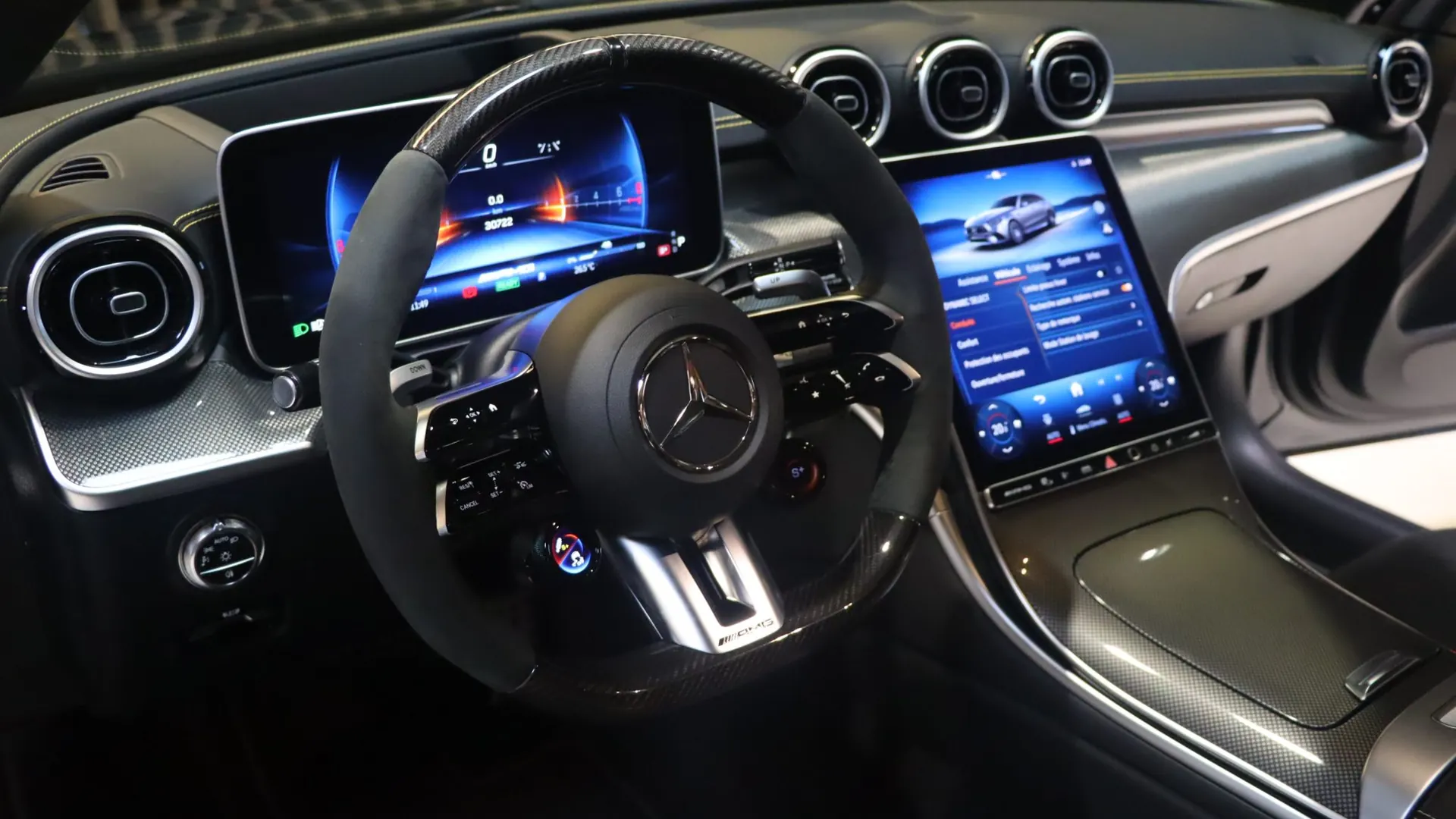 Mercedes-Benz C63S — photo 18