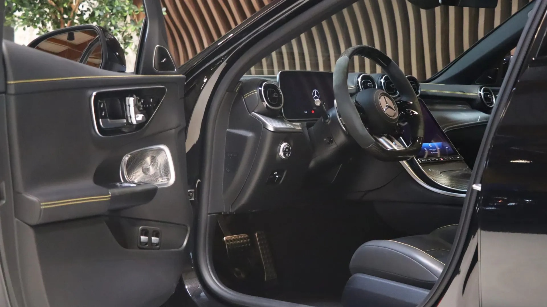 Mercedes-Benz C63S — photo 8
