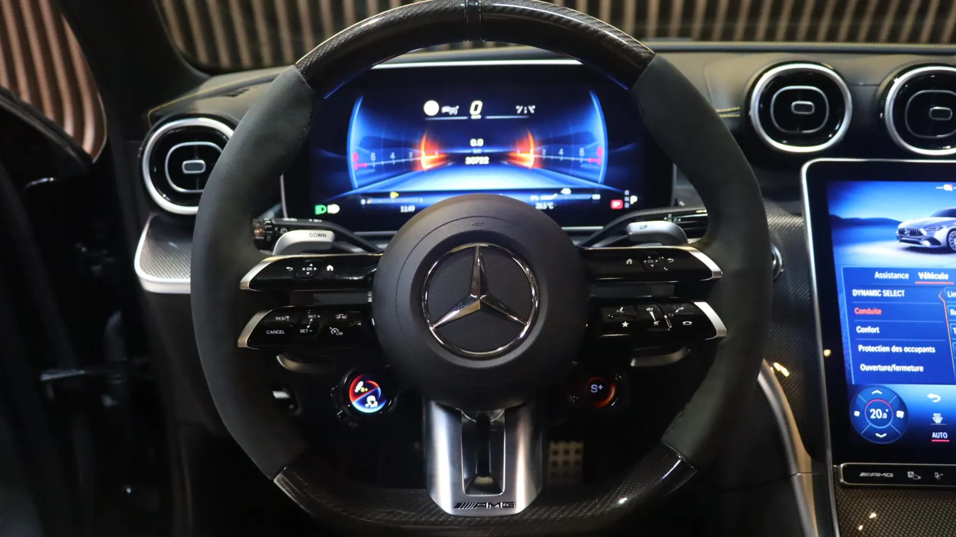 Mercedes-Benz C63S — photo 9
