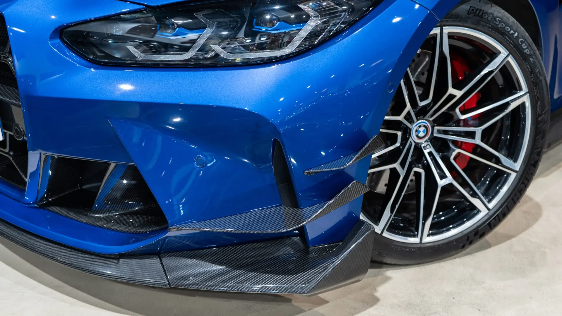 BMW M3 — photo 33