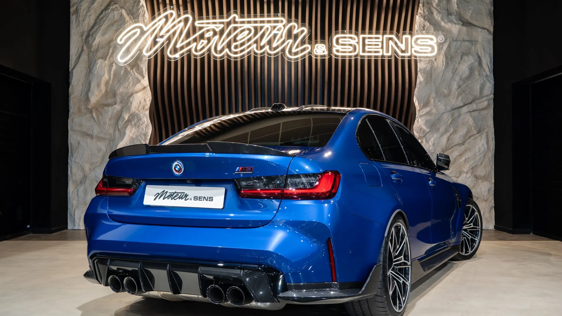 BMW M3 — photo 2
