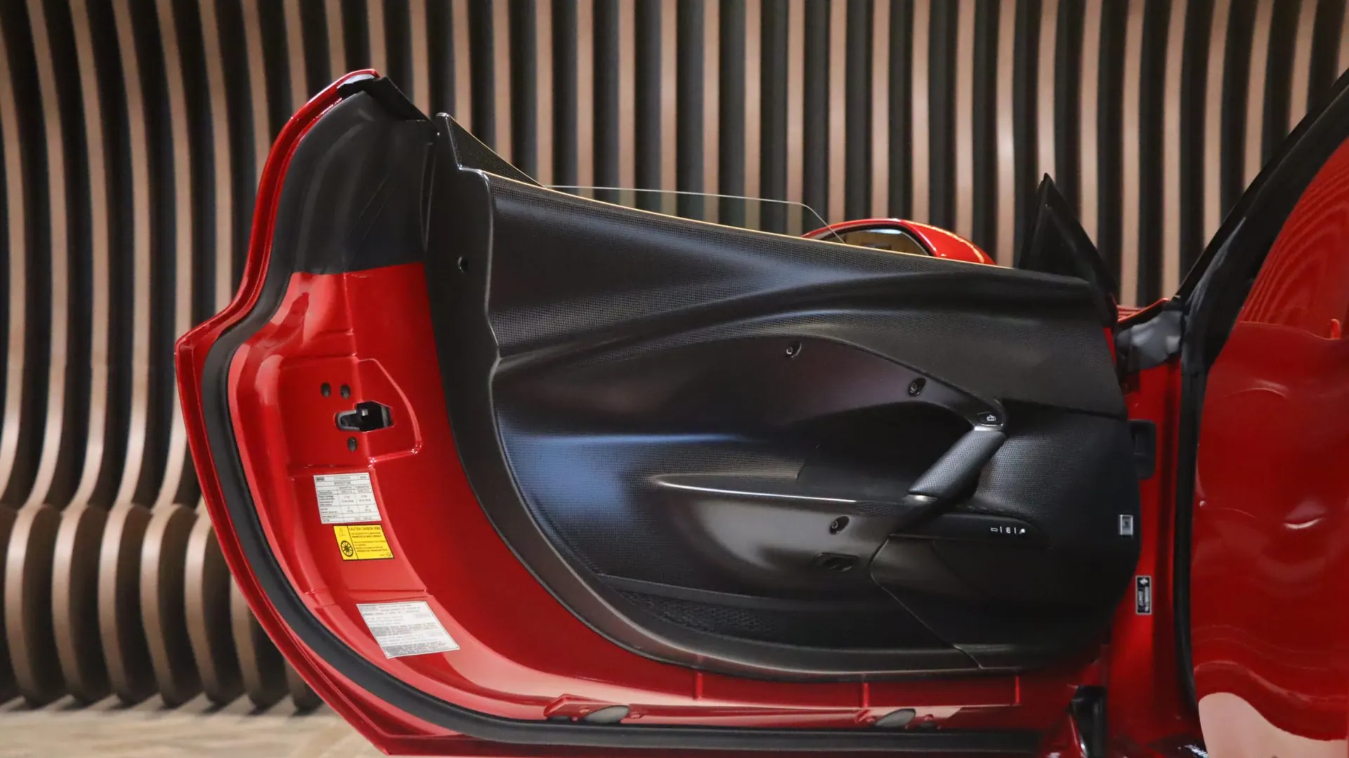 Ferrari 296 — photo 10
