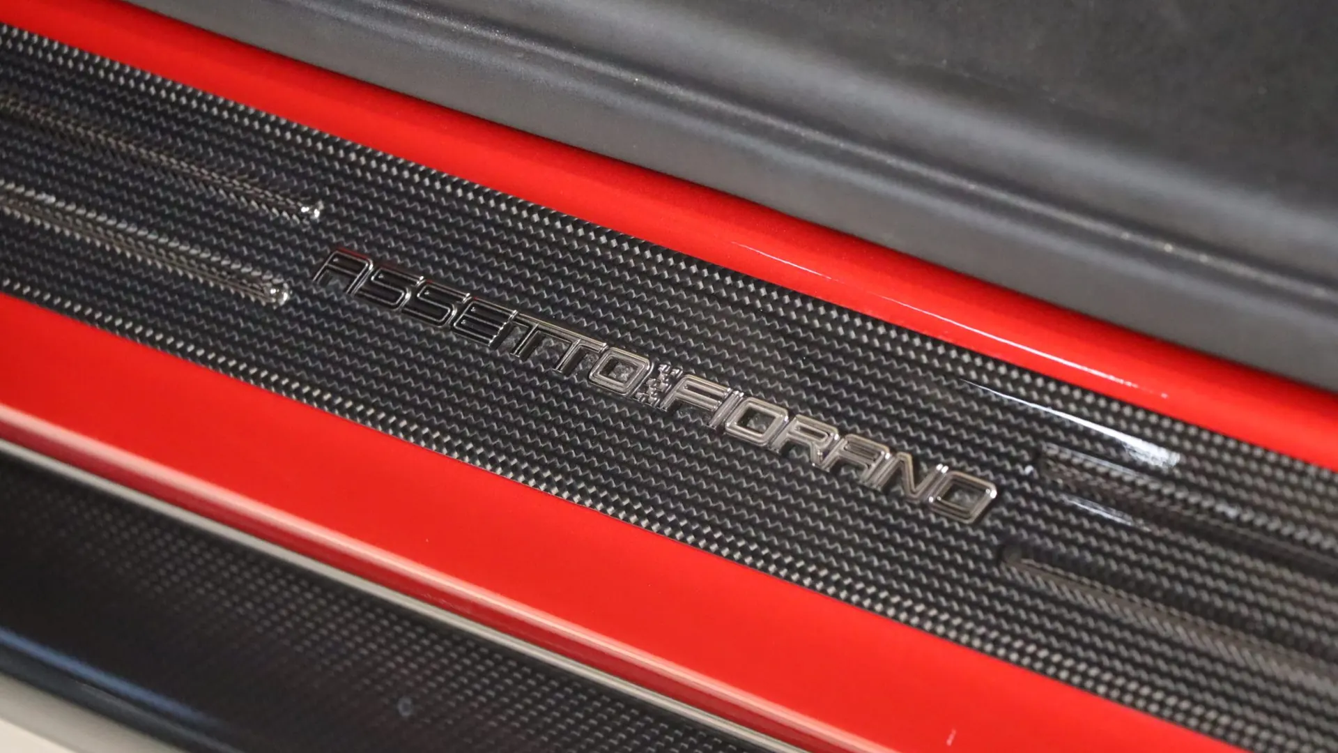 Ferrari 296 — photo 13