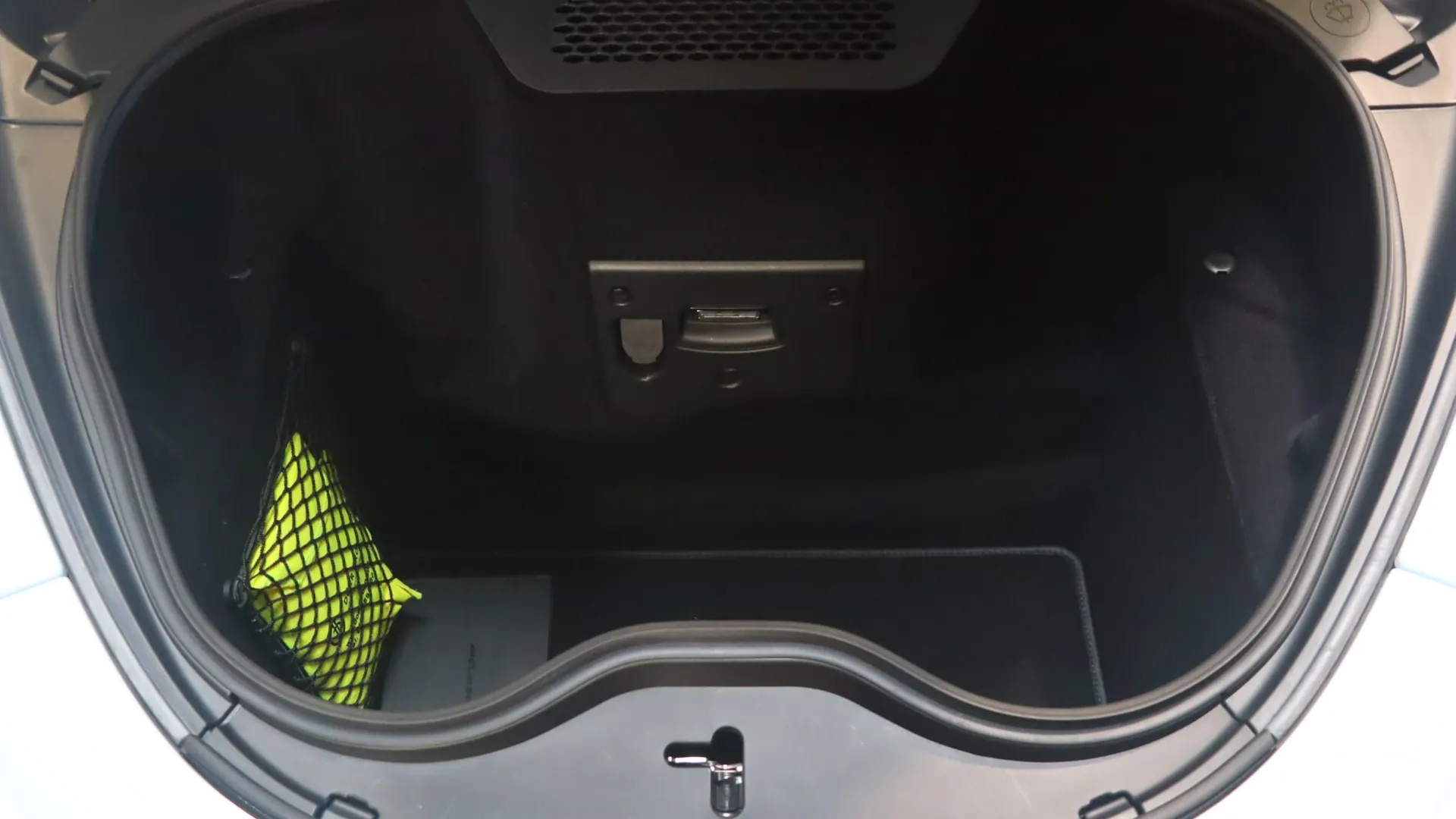 McLaren 570S — photo 41