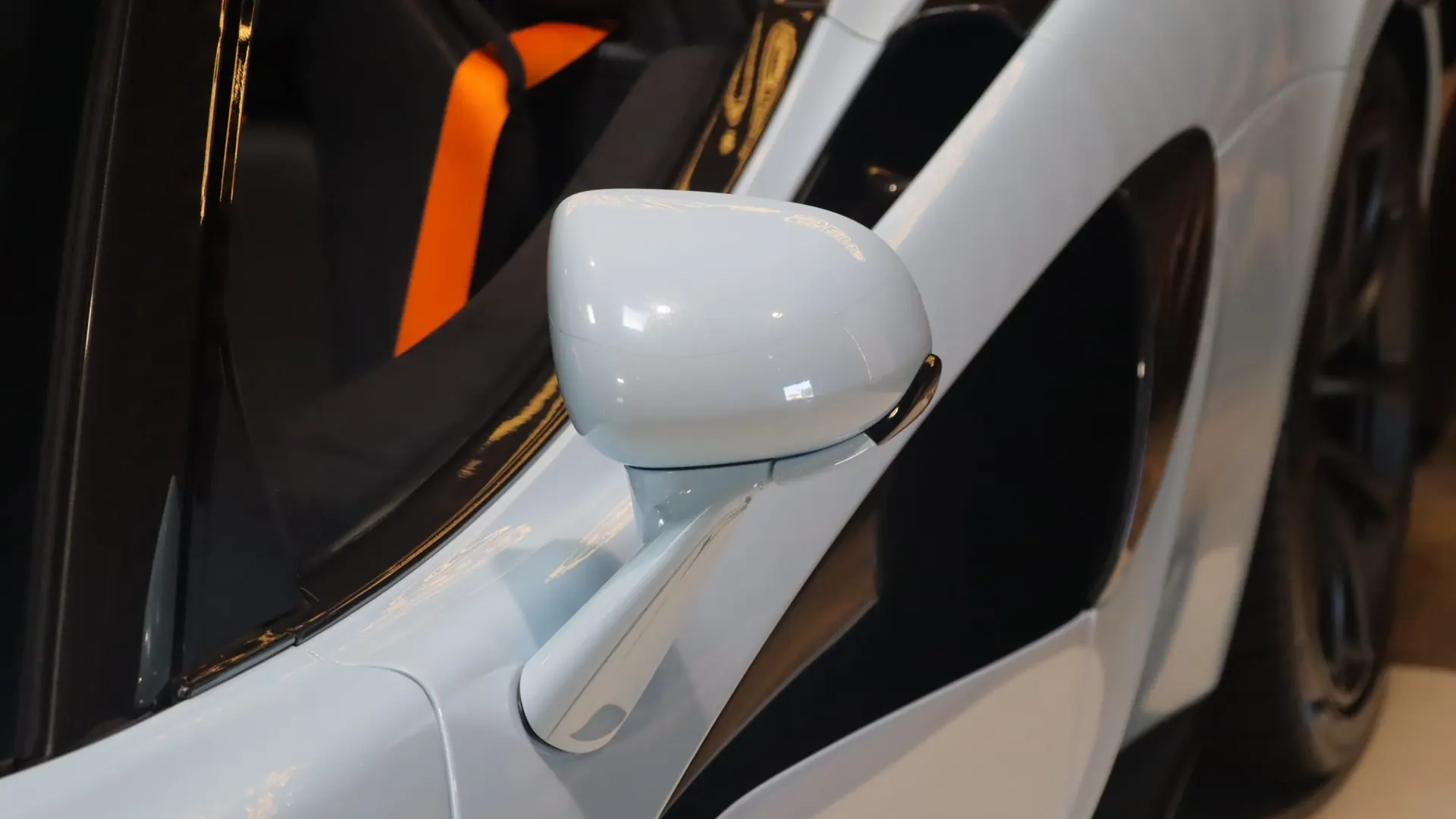 McLaren 570S — photo 43