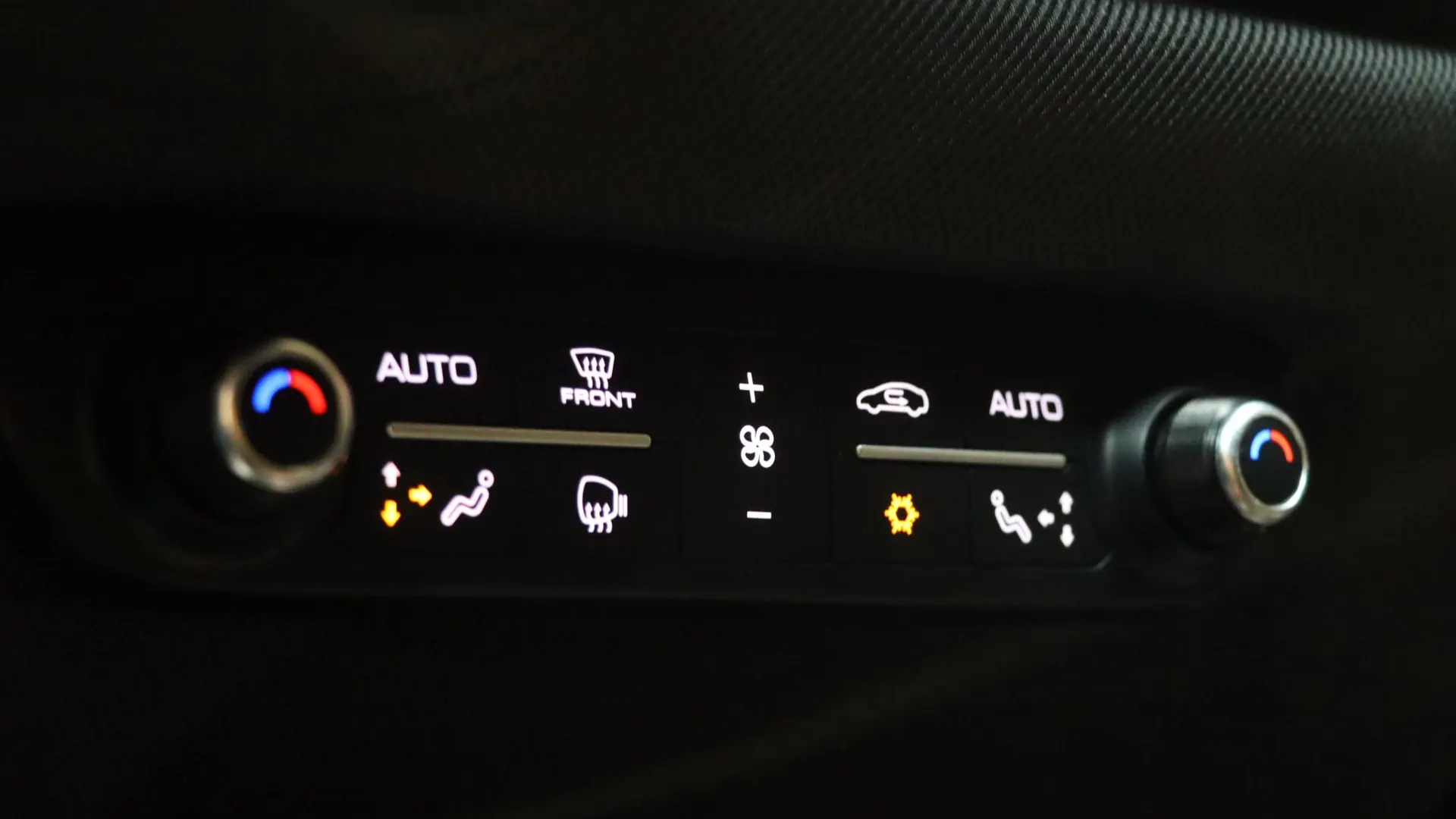 Ferrari 812 — photo 27