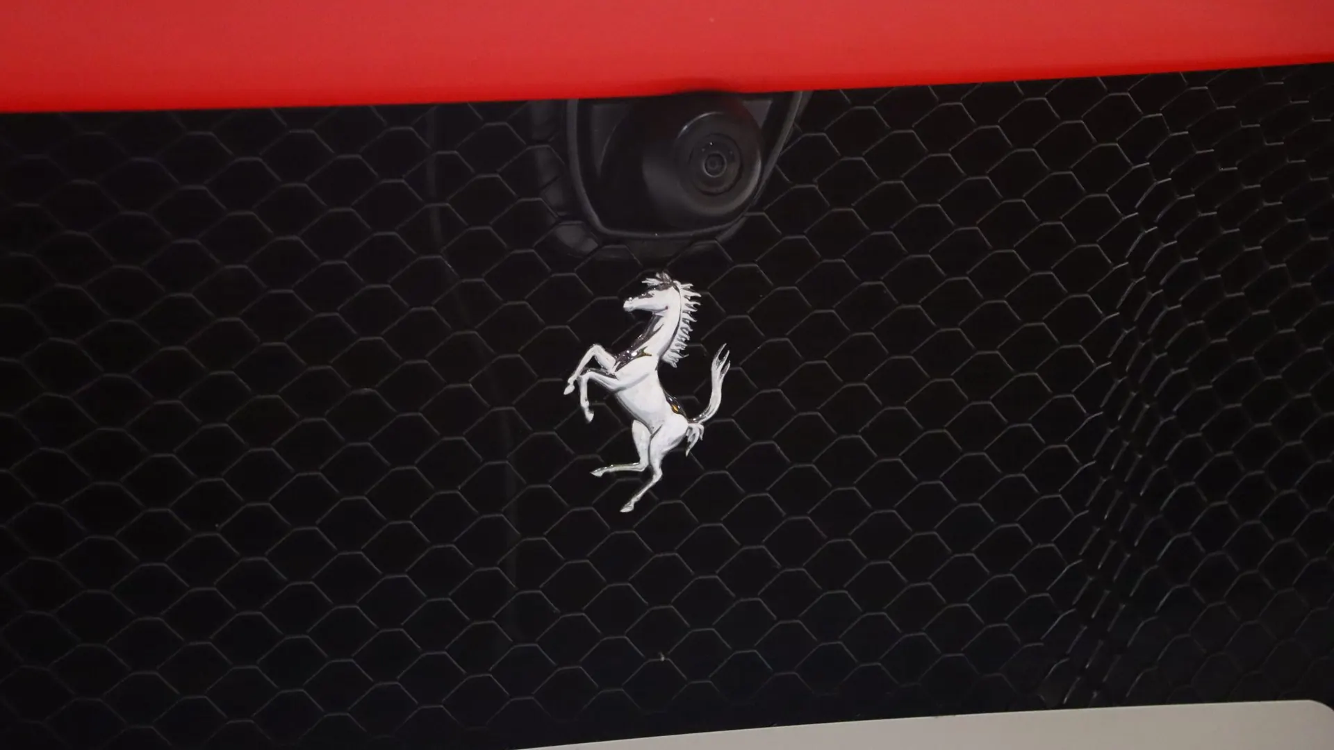 Ferrari 812 — photo 40