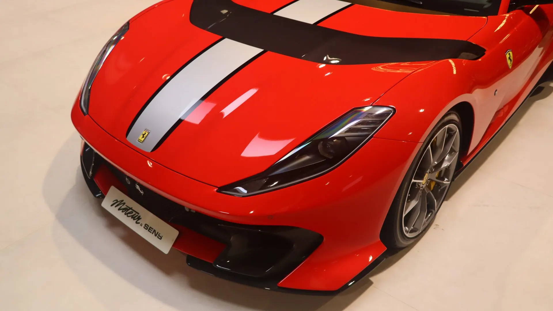 Ferrari 812 — photo 37
