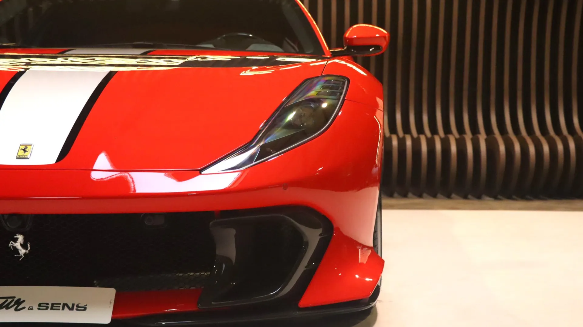 Ferrari 812 — photo 35