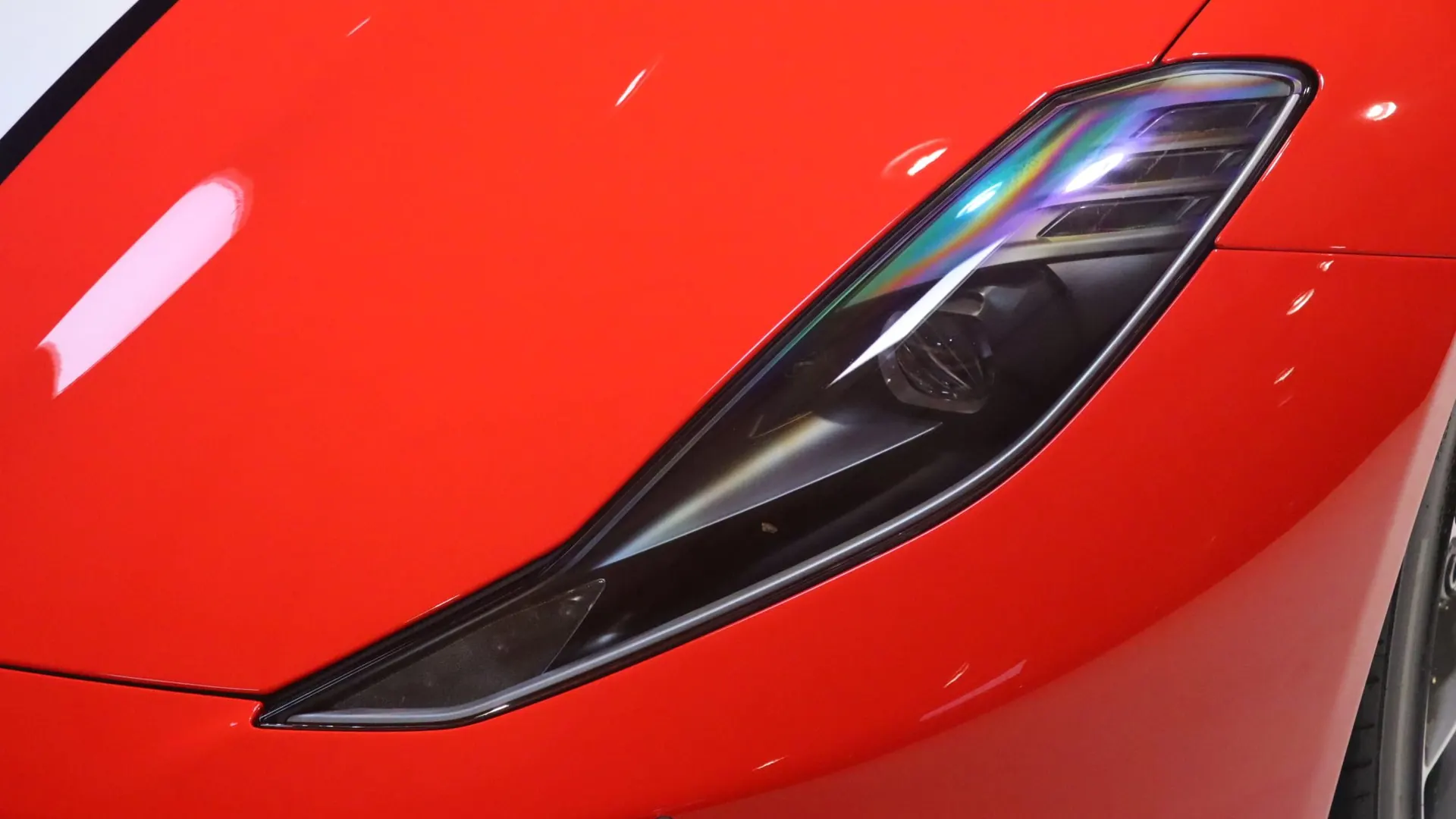 Ferrari 812 — photo 36