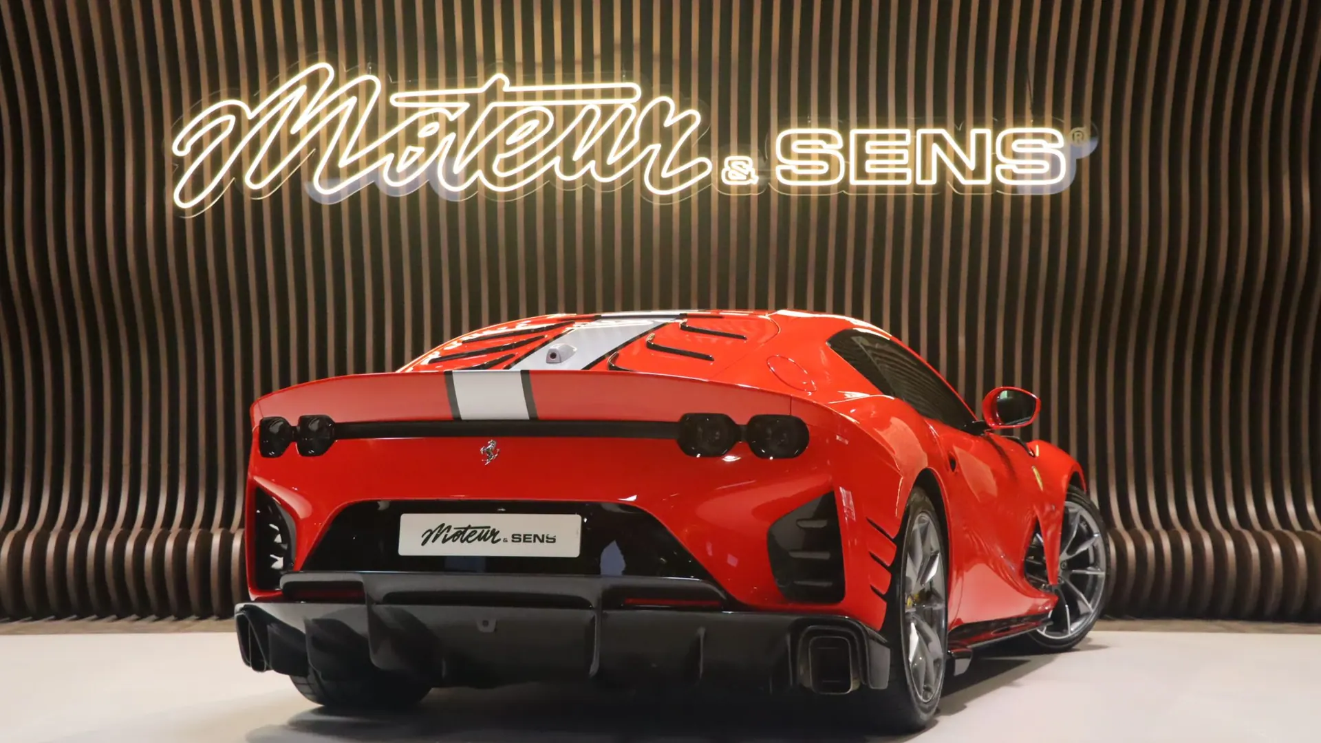 Ferrari 812 — photo 2