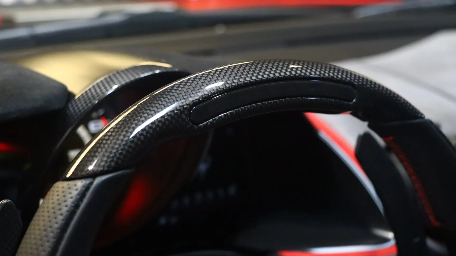 Ferrari 812 — photo 21