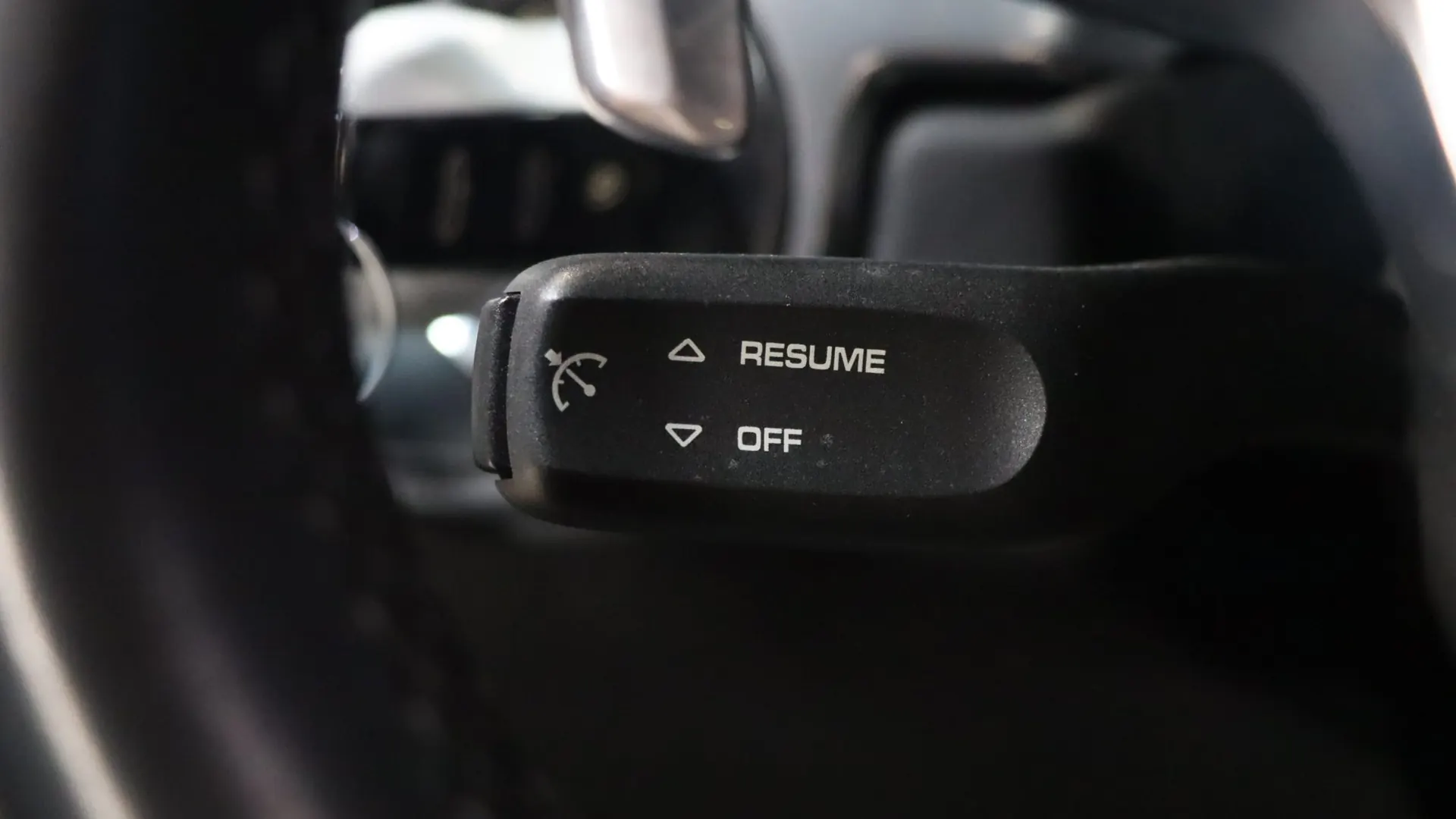 Porsche 911 — photo 19