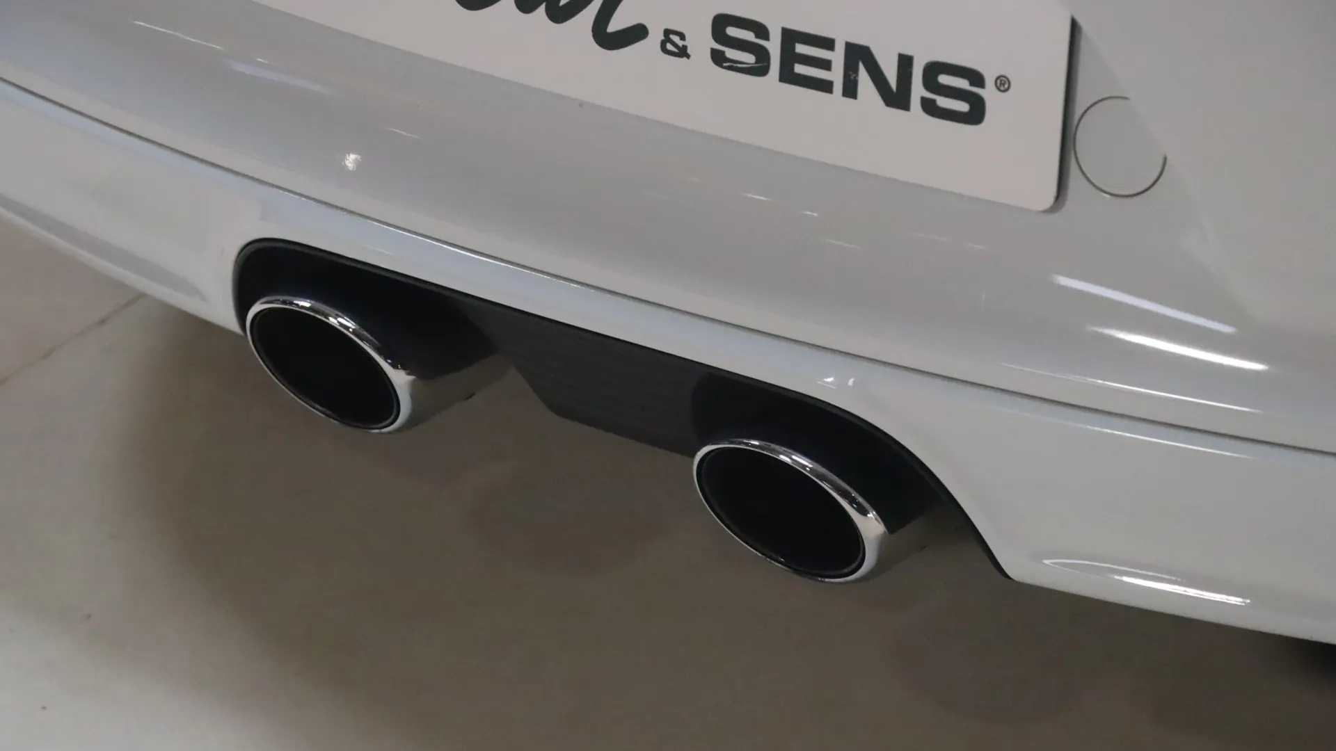 Porsche 911 — photo 48