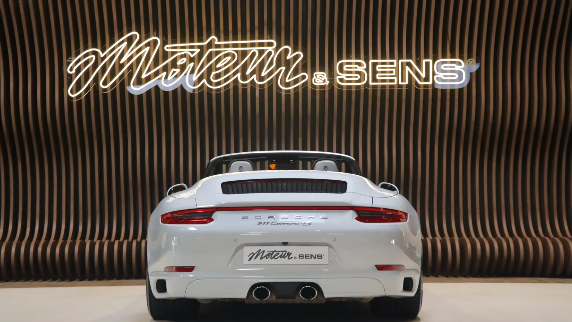 Porsche 911 — photo 4