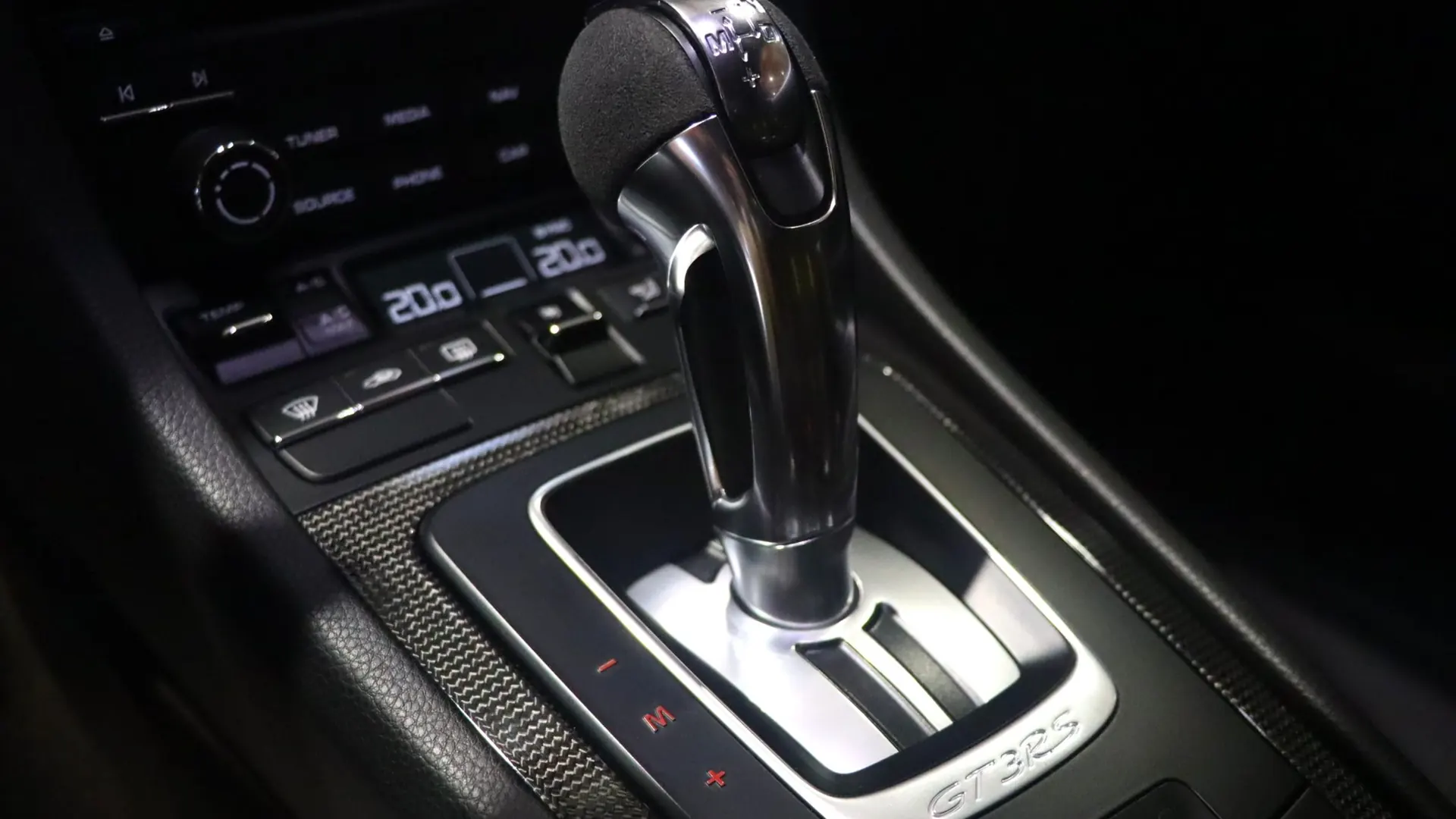 Porsche 911 — photo 29